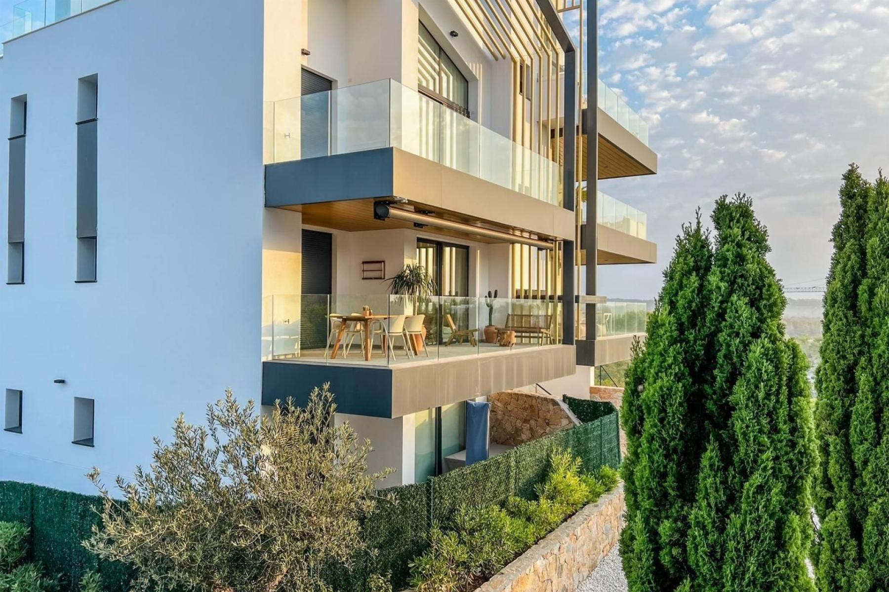 Resale - 2 Bedroom 2 Bathroom  in Orihuela Costa - Las Colinas Golf - Alicante