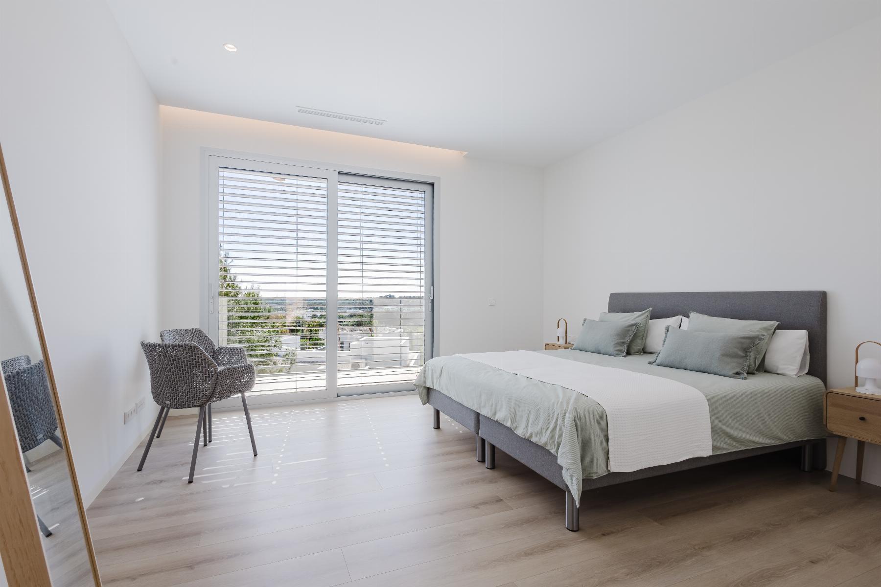 Resale - 5 Bedroom 6 Bathroom  in Orihuela Costa - Las Colinas Golf - Alicante