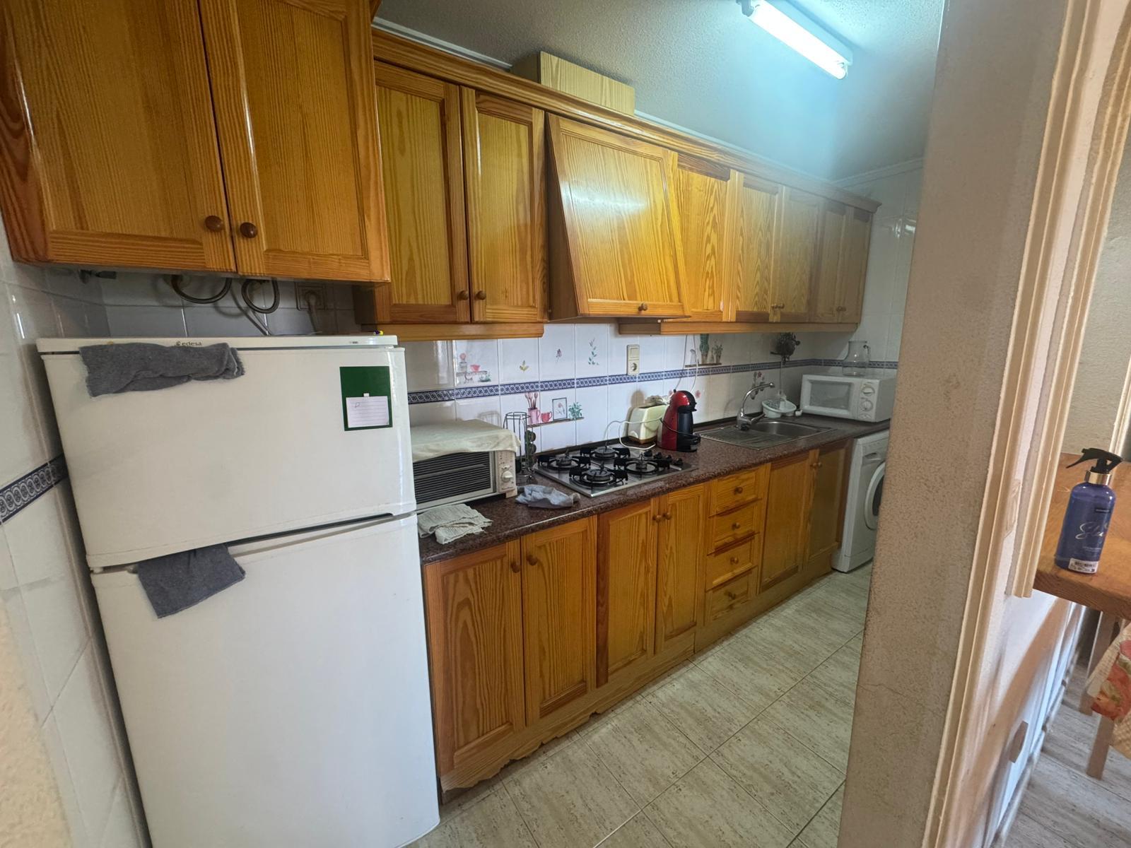 Resale - 2 Bedroom 1 Bathroom  in Torrevieja - Playa del Acequión - Alicante