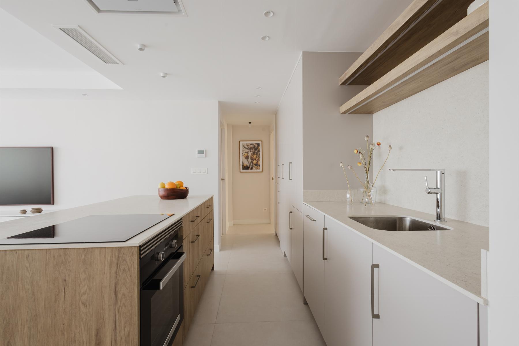 Resale - 3 Bedroom 3 Bathroom  in Torrevieja - Playa del Acequión - Alicante