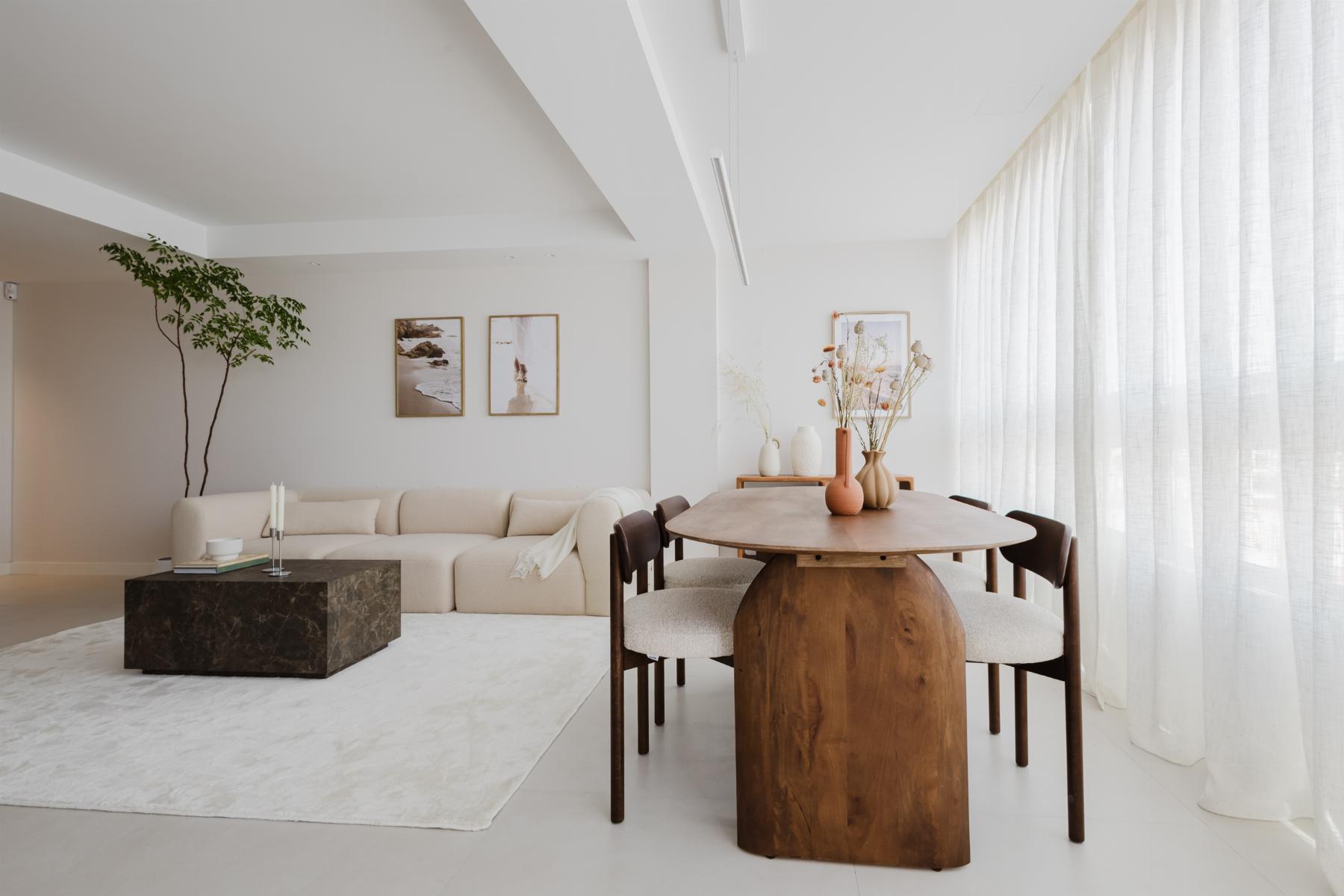 Resale - 3 Bedroom 3 Bathroom  in Torrevieja - Playa del Acequión - Alicante