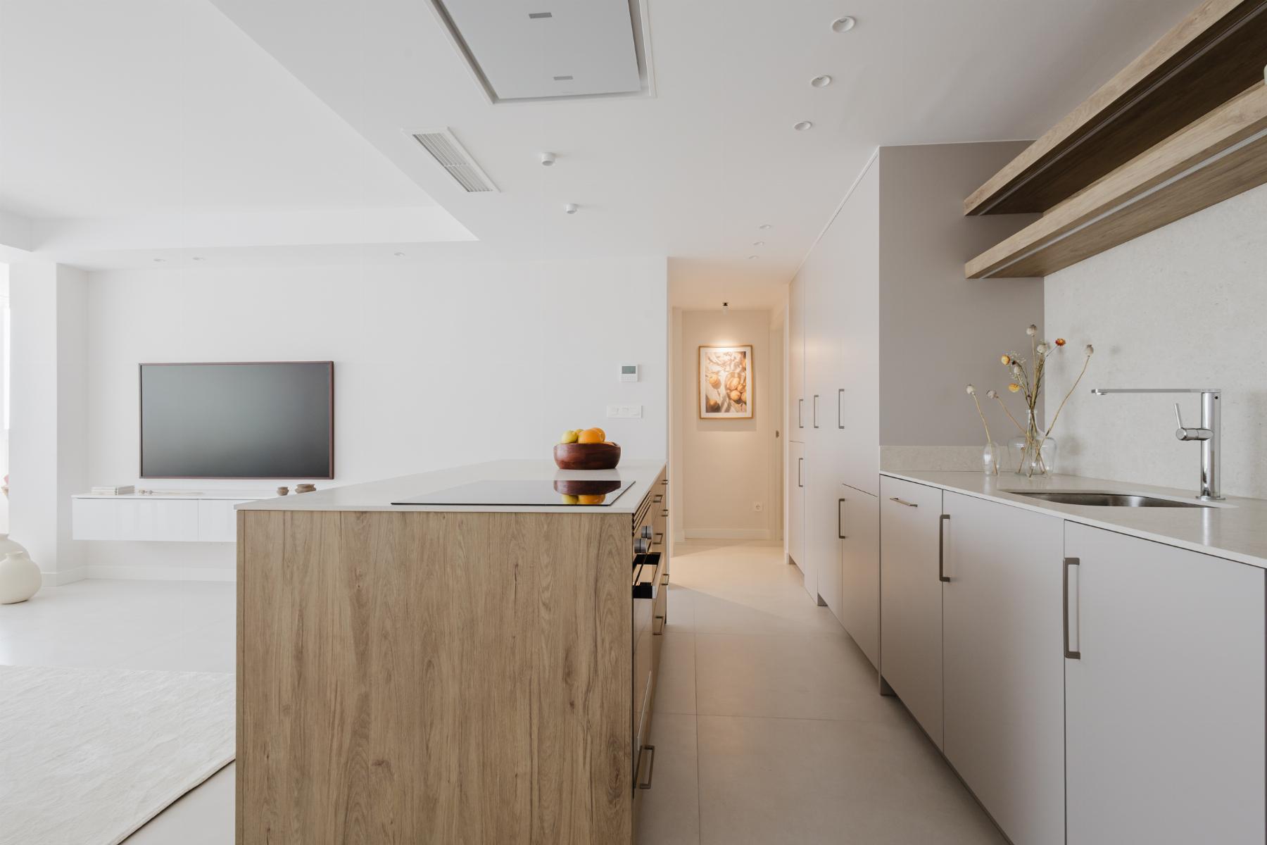Resale - 3 Bedroom 3 Bathroom  in Torrevieja - Playa del Acequión - Alicante