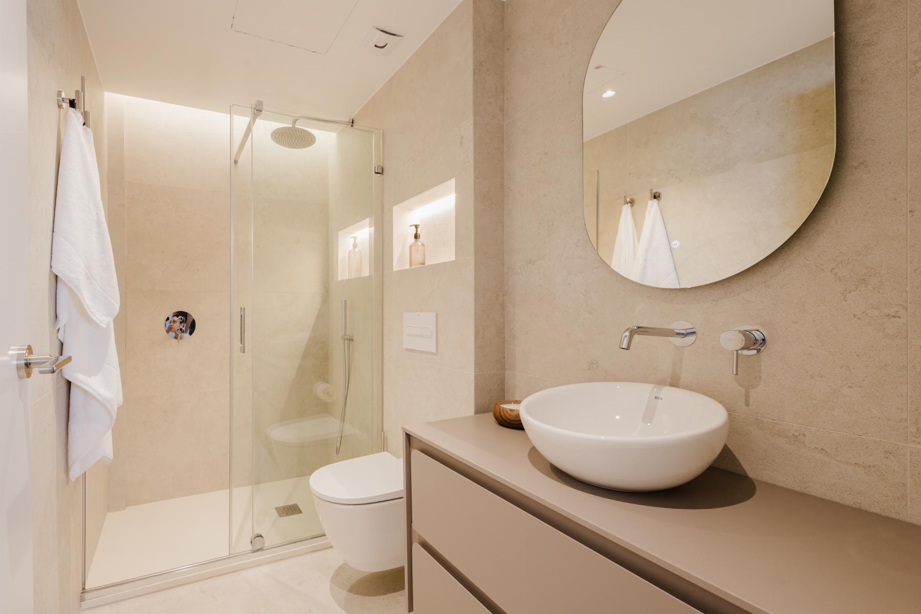 Resale - 3 Bedroom 3 Bathroom  in Torrevieja - Playa del Acequión - Alicante