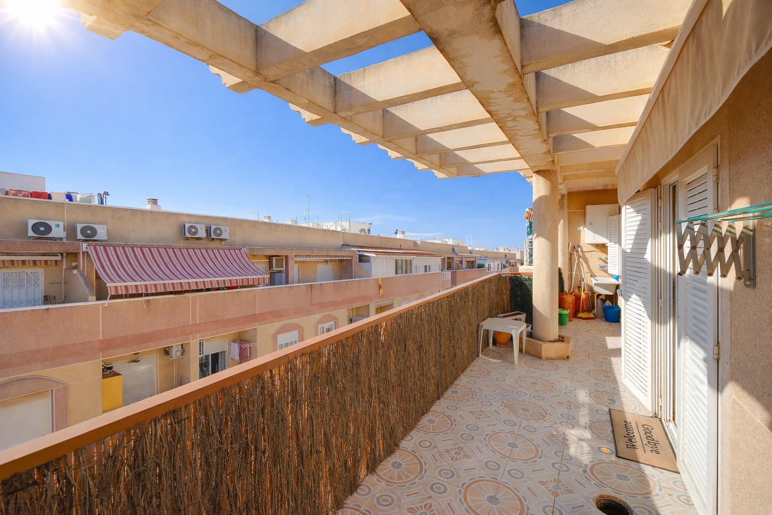 Resale - 2 Bedroom 2 Bathroom  in Torrevieja - Parque de Las Naciones - Alicante