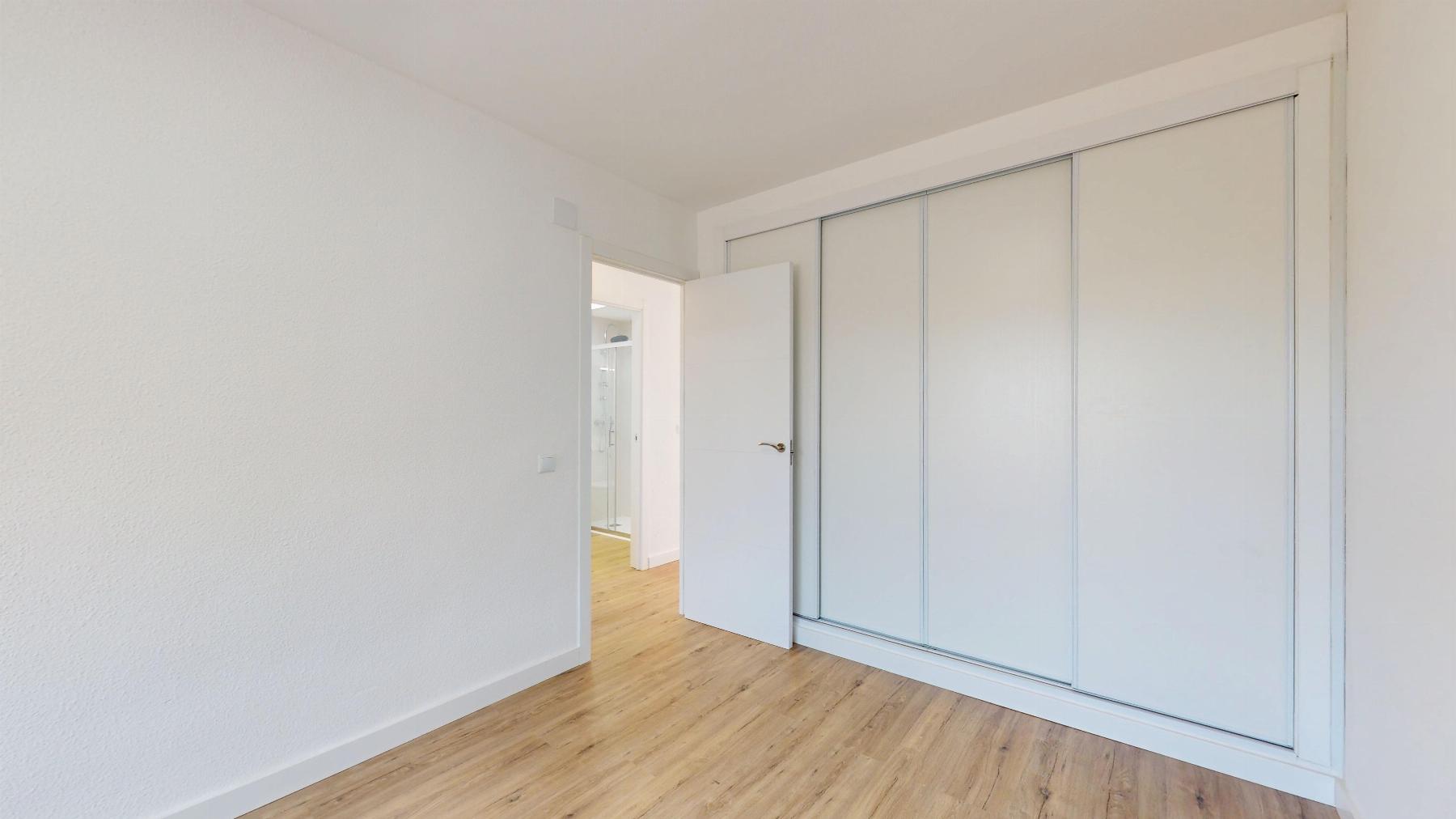 Resale - 2 Bedroom 1 Bathroom  in Orihuela Costa - Villamartin - Alicante