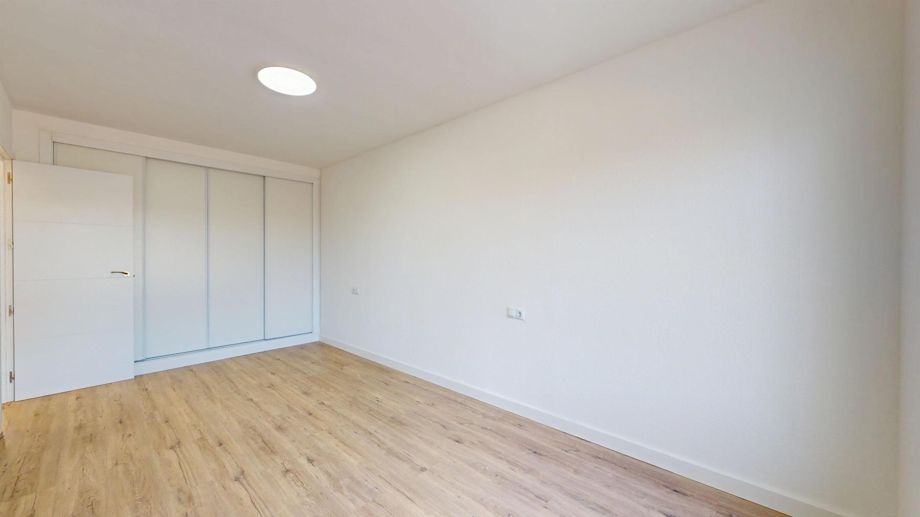 Resale - 2 Bedroom 1 Bathroom  in Orihuela Costa - Villamartin - Alicante