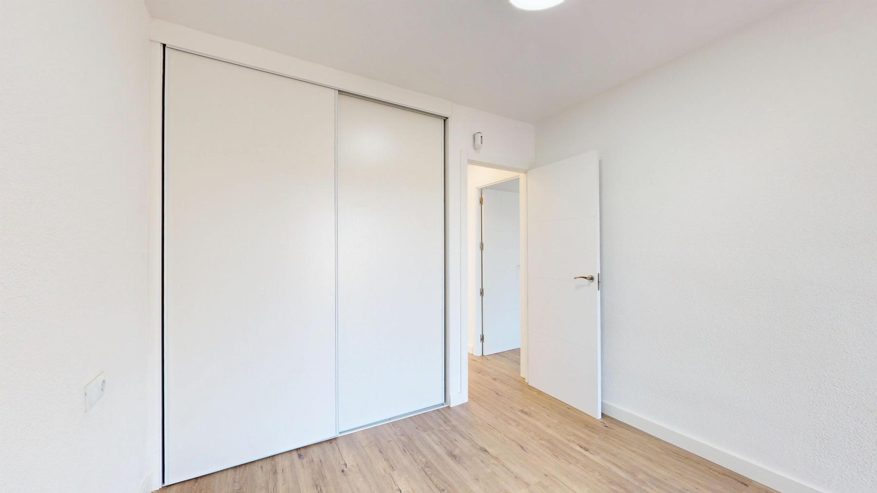 Resale - 2 Bedroom 1 Bathroom  in Orihuela Costa - Villamartin - Alicante