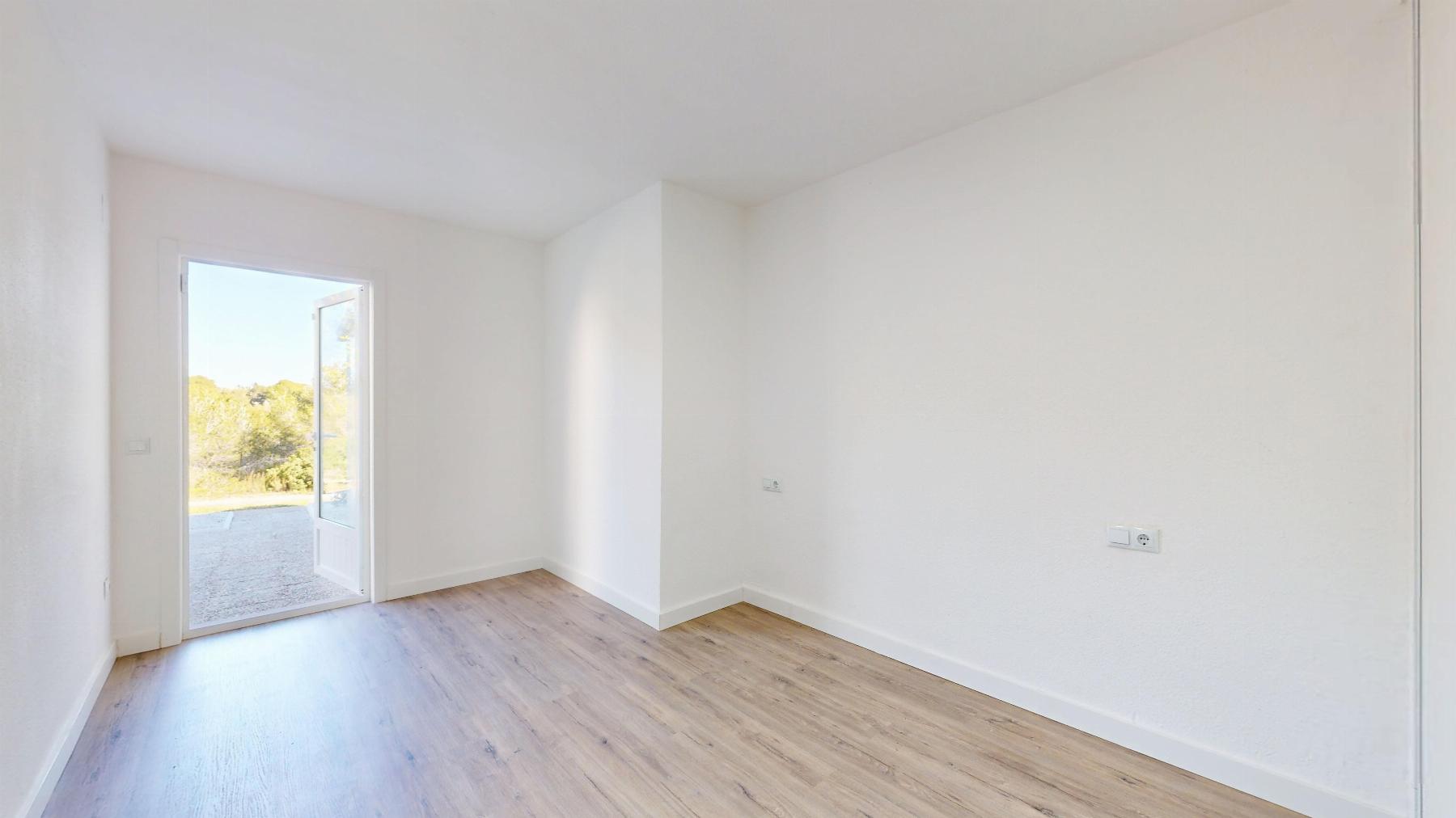 Resale - 2 Bedroom 1 Bathroom  in Orihuela Costa - Villamartin - Alicante