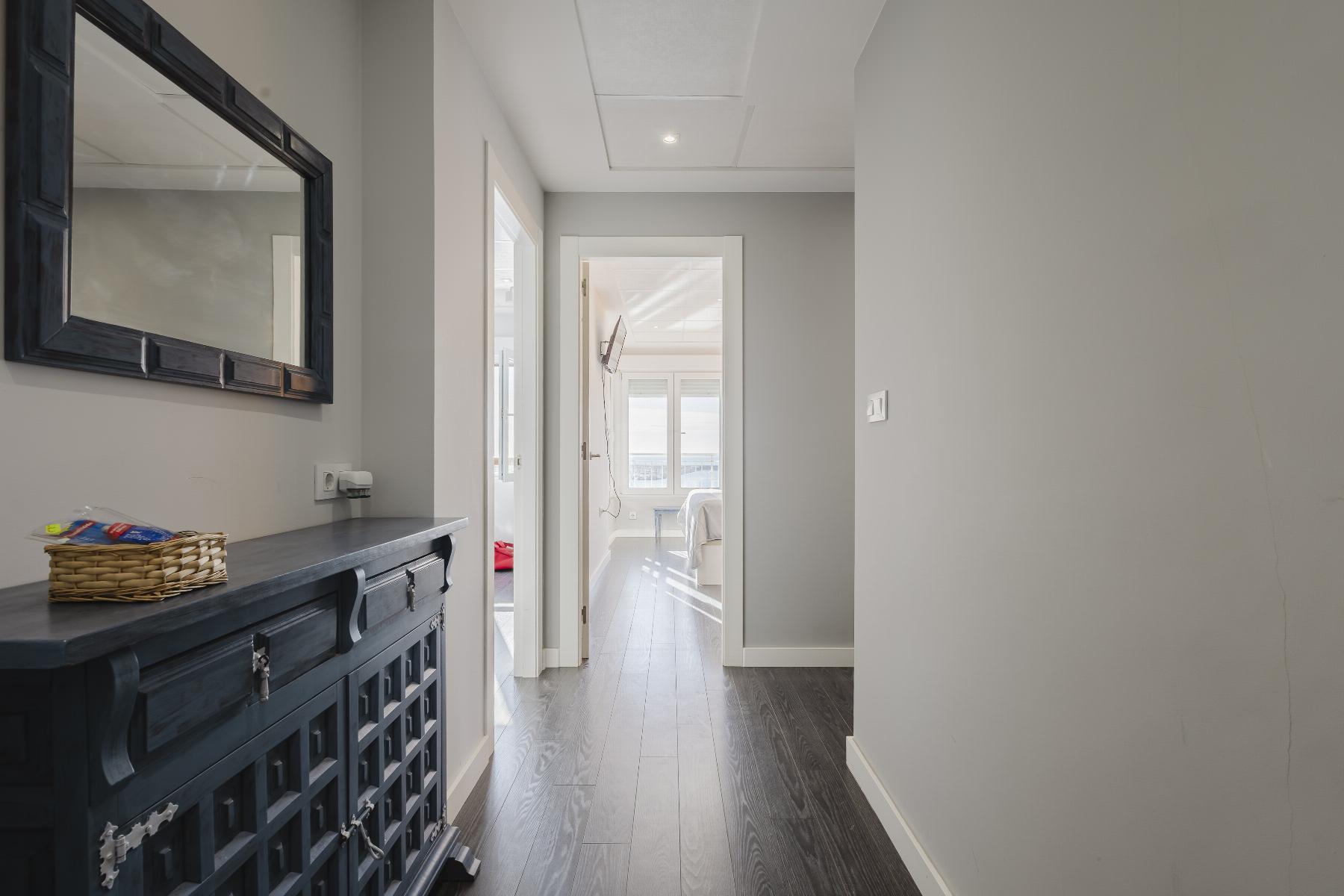 Resale - 3 Bedroom 2 Bathroom  in Torrevieja - Playa del Acequión - Alicante