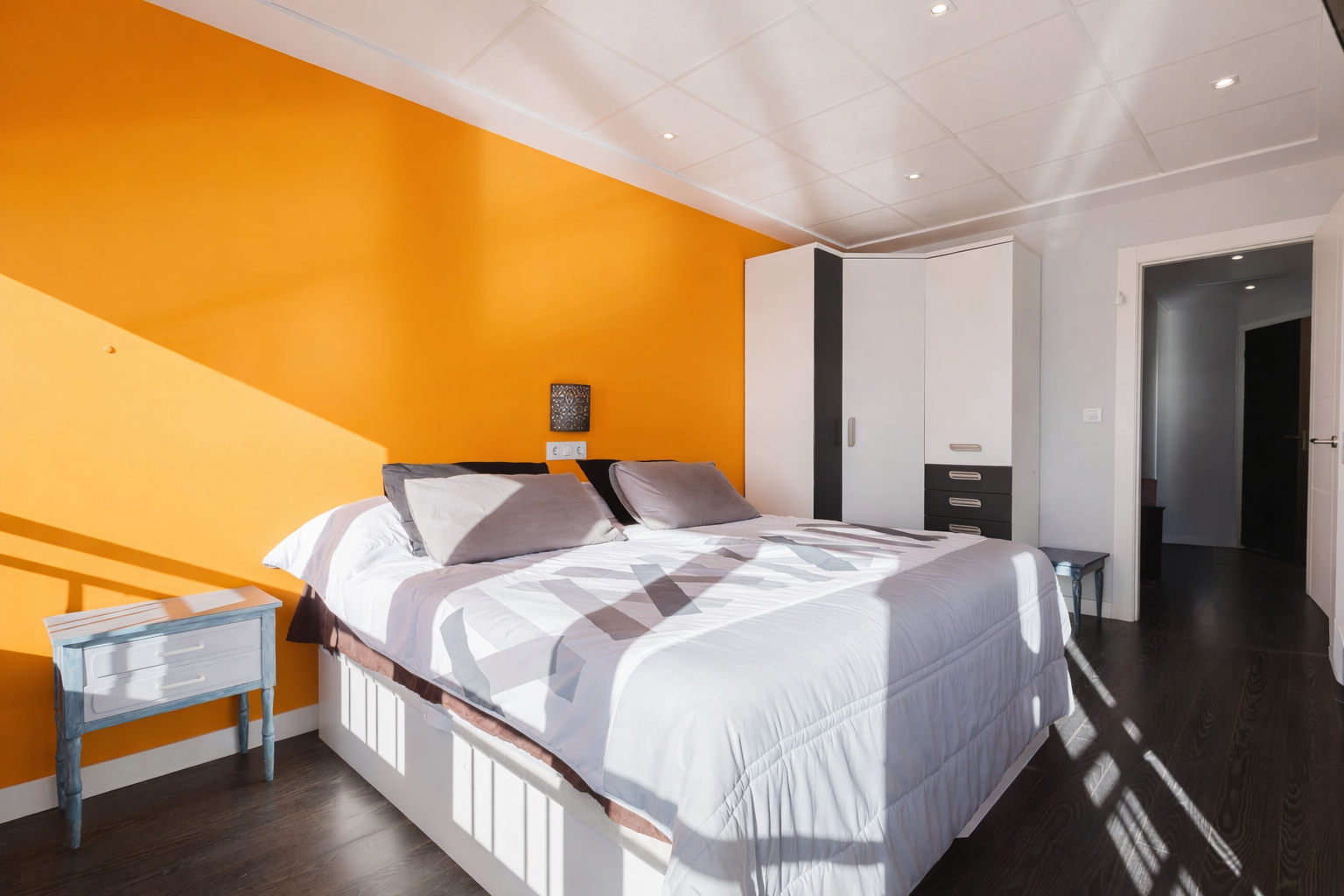 Resale - 3 Bedroom 2 Bathroom  in Torrevieja - Playa del Acequión - Alicante