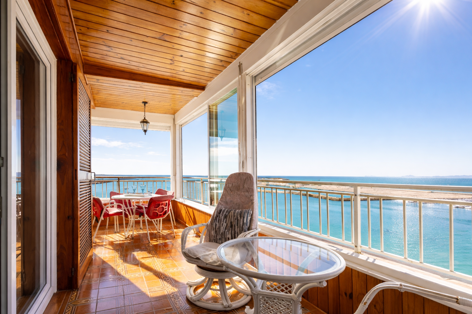 Resale - 3 Bedroom 2 Bathroom  in Torrevieja - Playa del Acequión - Alicante