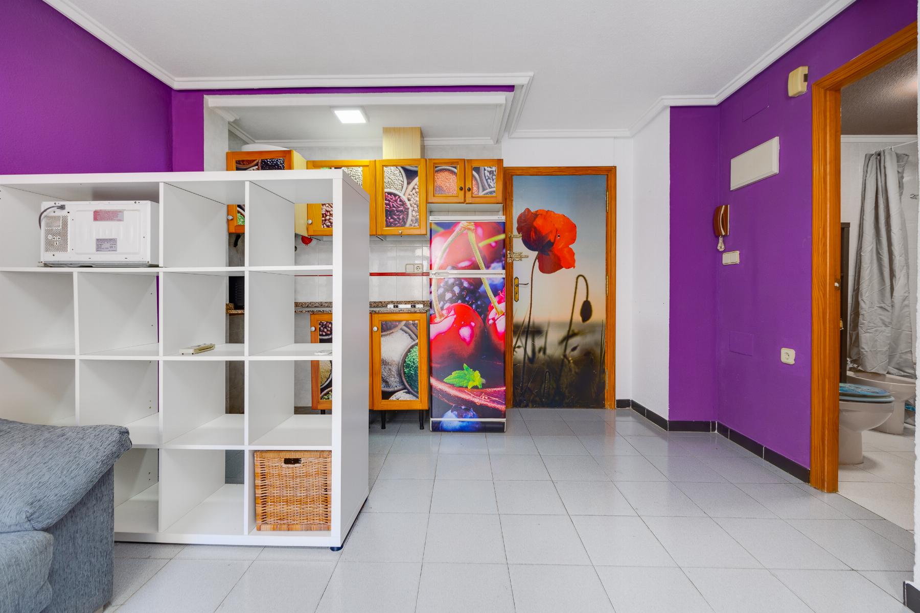 Resale - 1 Bedroom 1 Bathroom  in Torrevieja - Playa de Los Locos-Curva del Palangre - Alicante