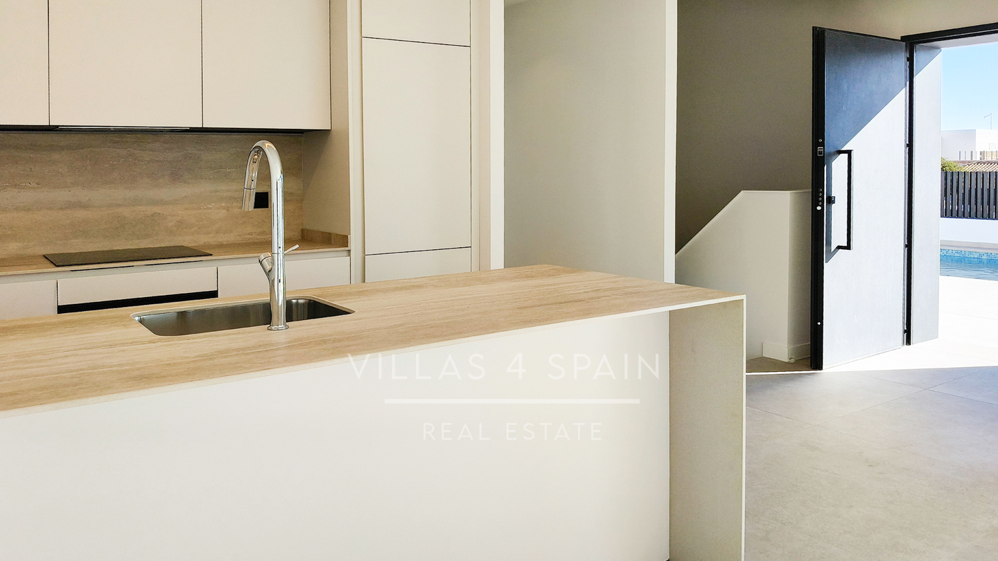 New Build - 4-5 bed 3 bath key ready new build villa in La Marquesa, Ciudad Quesada - calle mercurio - Alicante