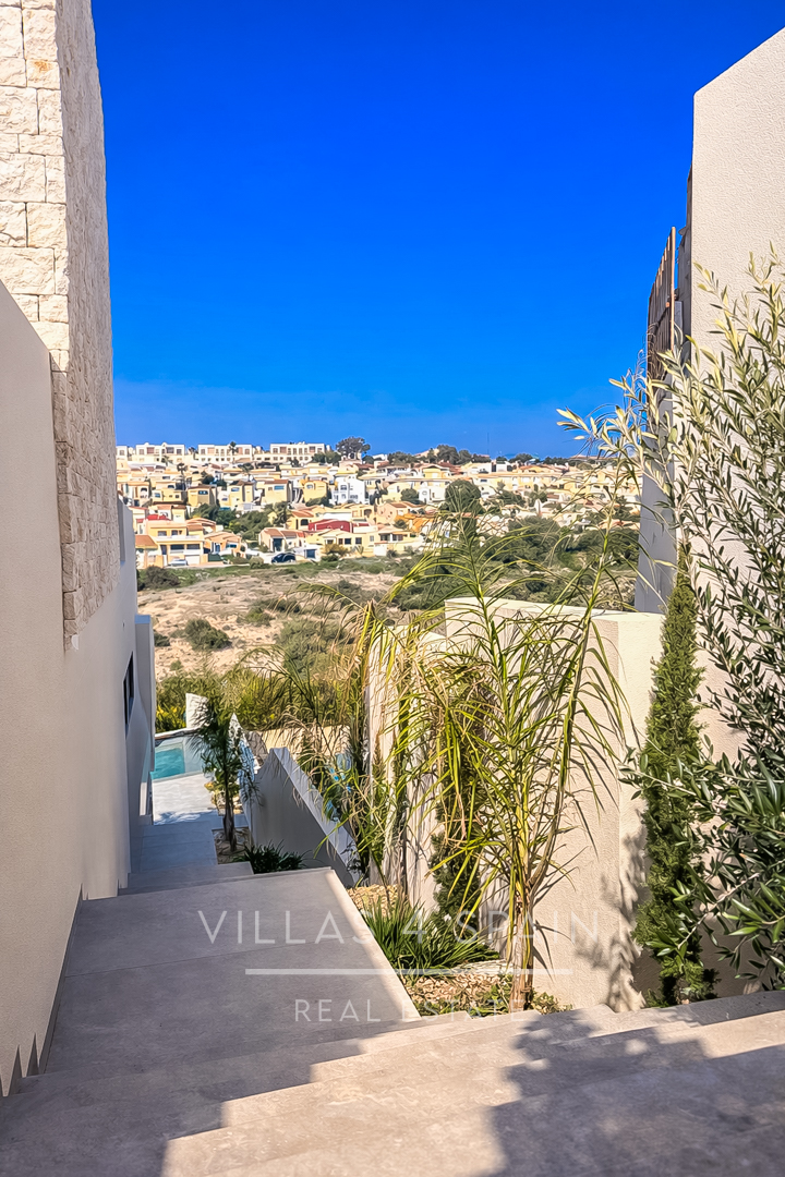New Build - 4 Bed 4 Bath new build luxury villa in La Marina Alicante - calle estatua de libertad  - Alicante
