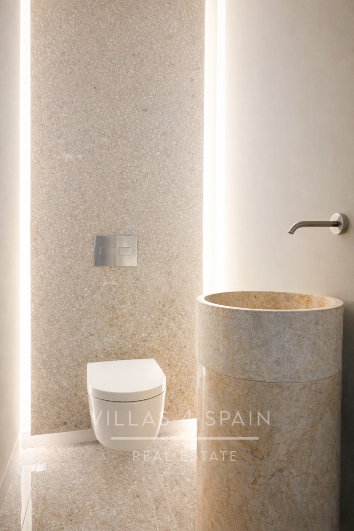 New Build - 4 Bed 4 Bath new build luxury villa in La Marina Alicante - calle estatua de libertad  - Alicante