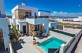 3 Bed 3 Bath Modern Villa with Private Pool and parking in Benijofar Alicante