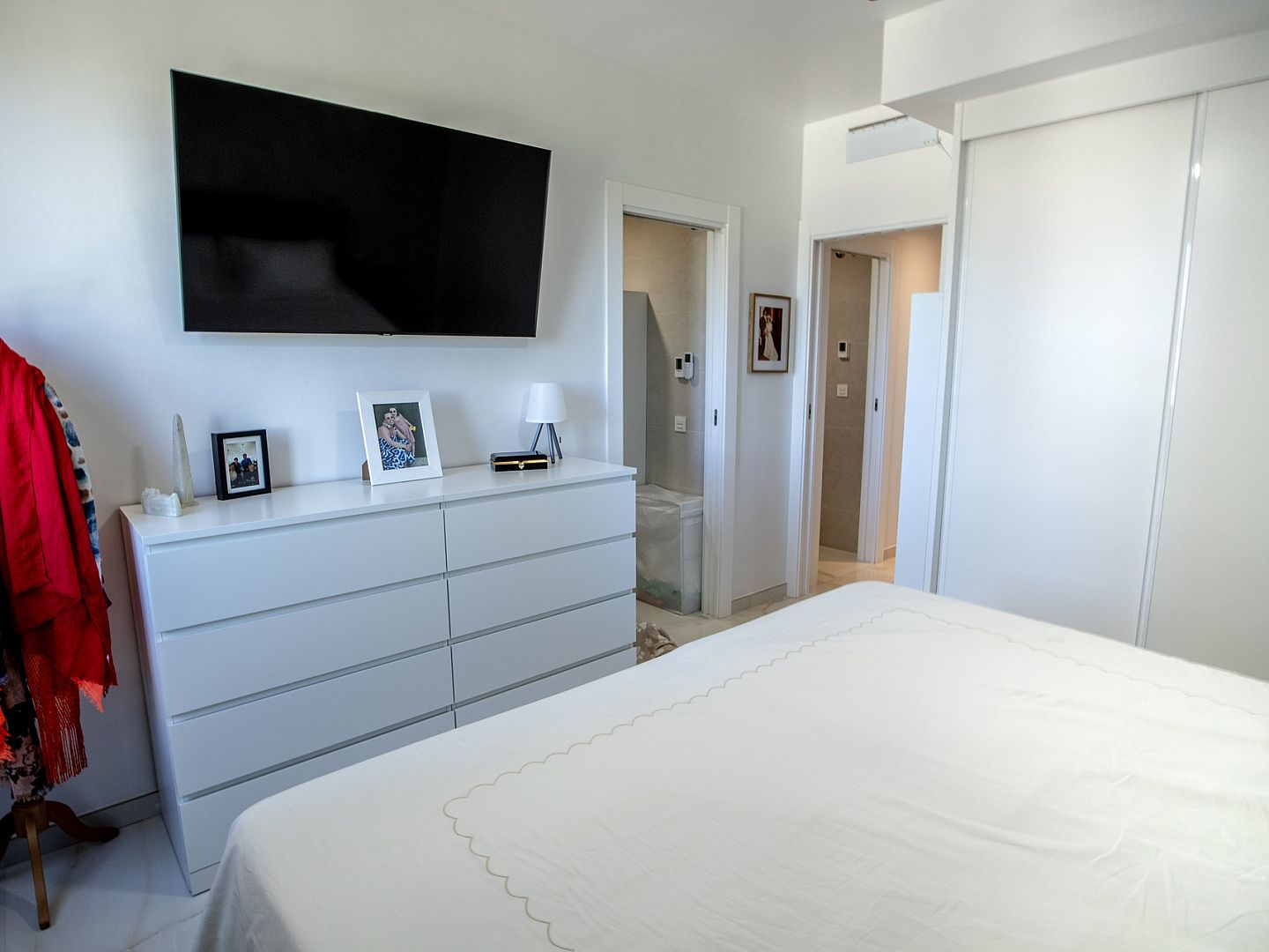 Resale - 3 Bed 2 Bath Penthouse in Los Altos - Torrevieja with Parking Place and Storage Room - C. Lagos de Covadonga - Alicante
