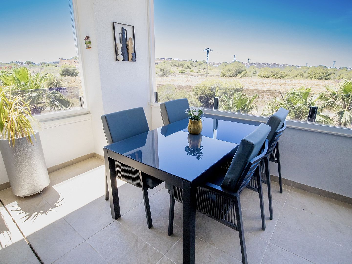 Resale - 3 Bed 2 Bath Penthouse in Los Altos - Torrevieja with Parking Place and Storage Room - C. Lagos de Covadonga - Alicante
