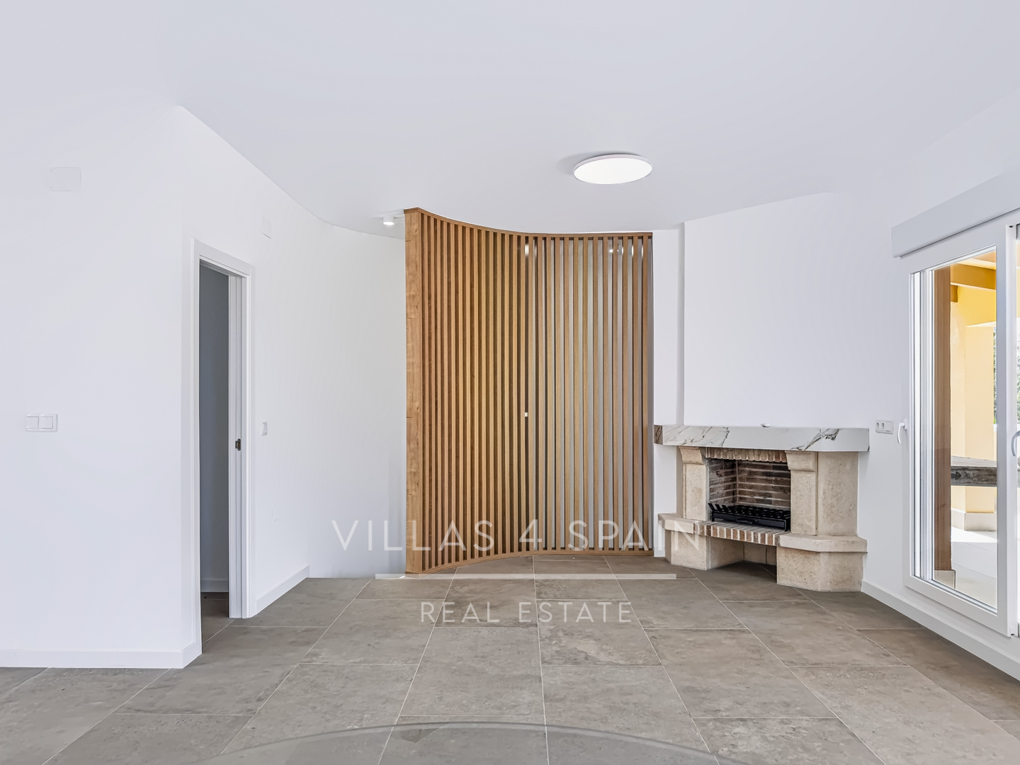 Resale - 3 Bed 3 Bath Villa with Private Pool and Parking in La Marquesa Golf Ciudad Quesada - Av. de la Marquesa - Alicante