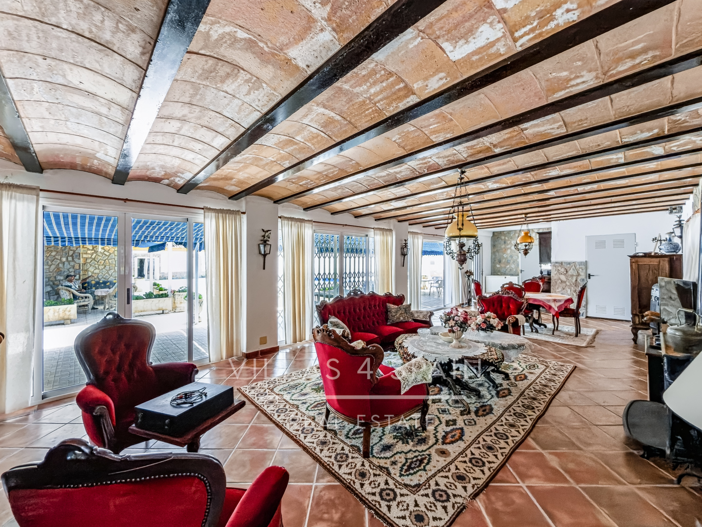Resale - 6 Bed 4 Bath Villa with Pool and Large Plot with multiple garages in Fortuna  - calle baños 3 - Murcia