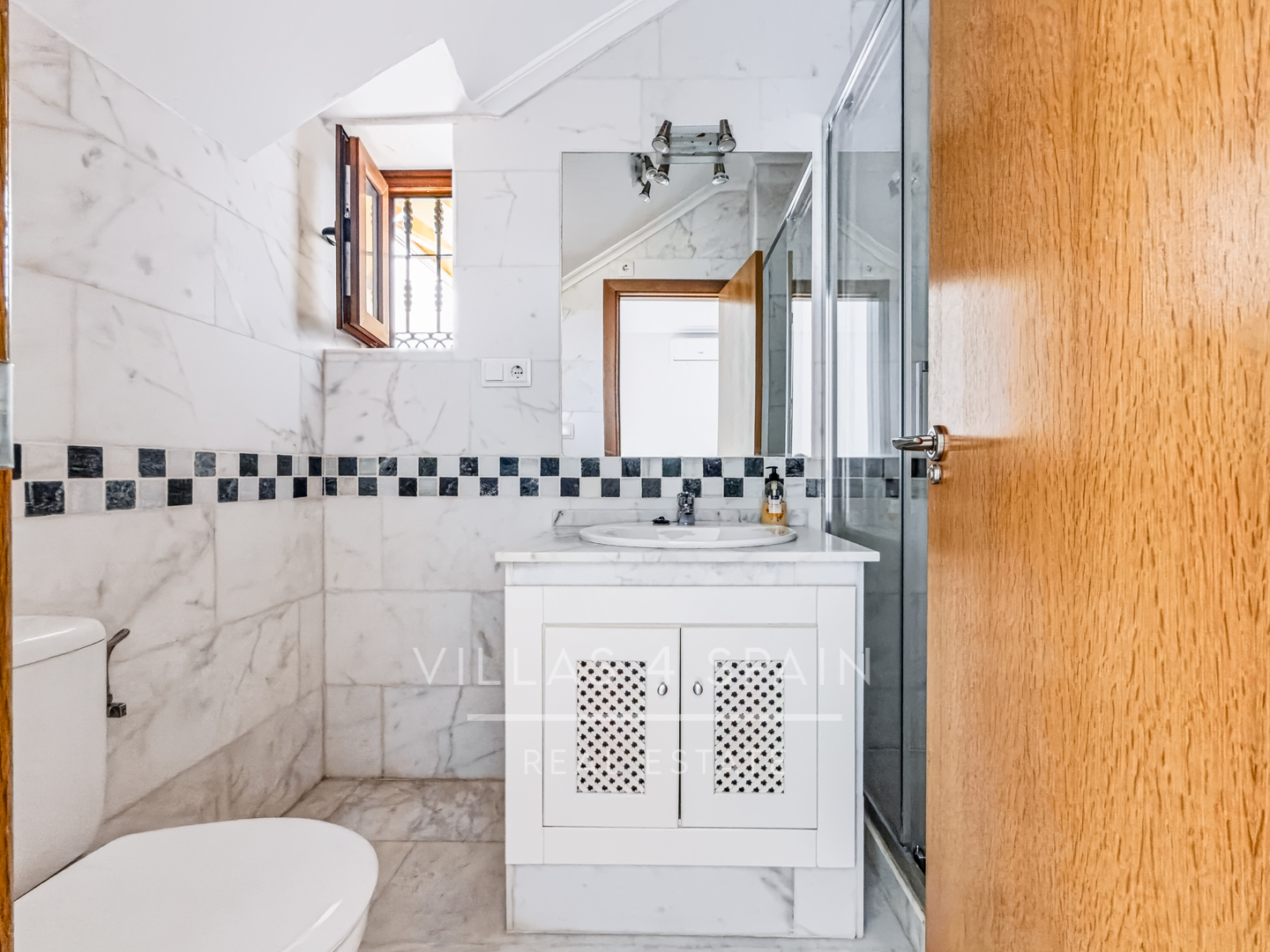 Resale - 2 Bed 2 Bath Penthouse apartment with roof terrace in La Finca Golf Algorfa, with community Pool - calle benferri la finca golf Algorfa - Alicante