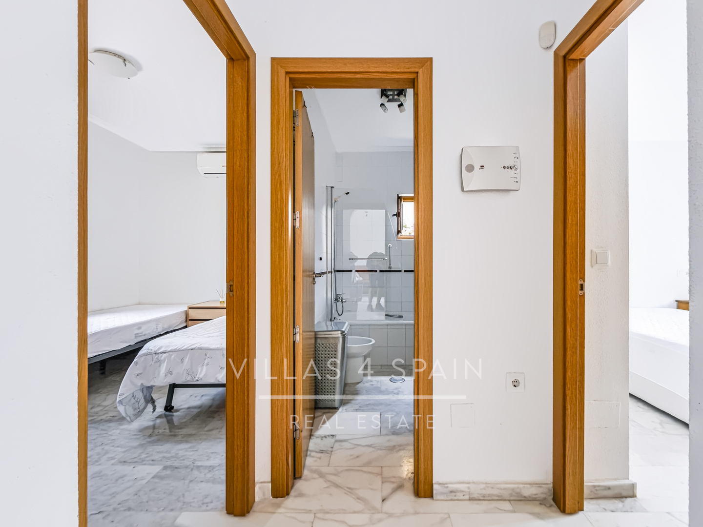 Resale - 2 Bed 2 Bath Penthouse apartment with roof terrace in La Finca Golf Algorfa, with community Pool - calle benferri la finca golf Algorfa - Alicante