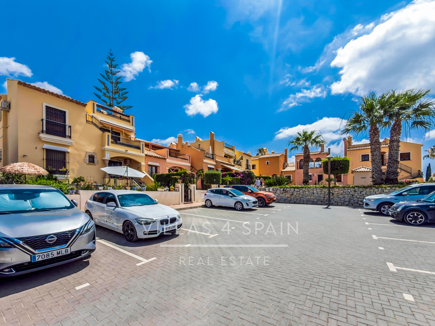 Resale - 2 Bed 2 Bath Penthouse apartment with roof terrace in La Finca Golf Algorfa, with community Pool - calle benferri la finca golf Algorfa - Alicante