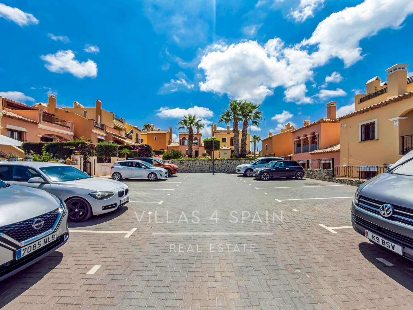 Resale - 2 Bed 2 Bath Penthouse apartment with roof terrace in La Finca Golf Algorfa, with community Pool - calle benferri la finca golf Algorfa - Alicante