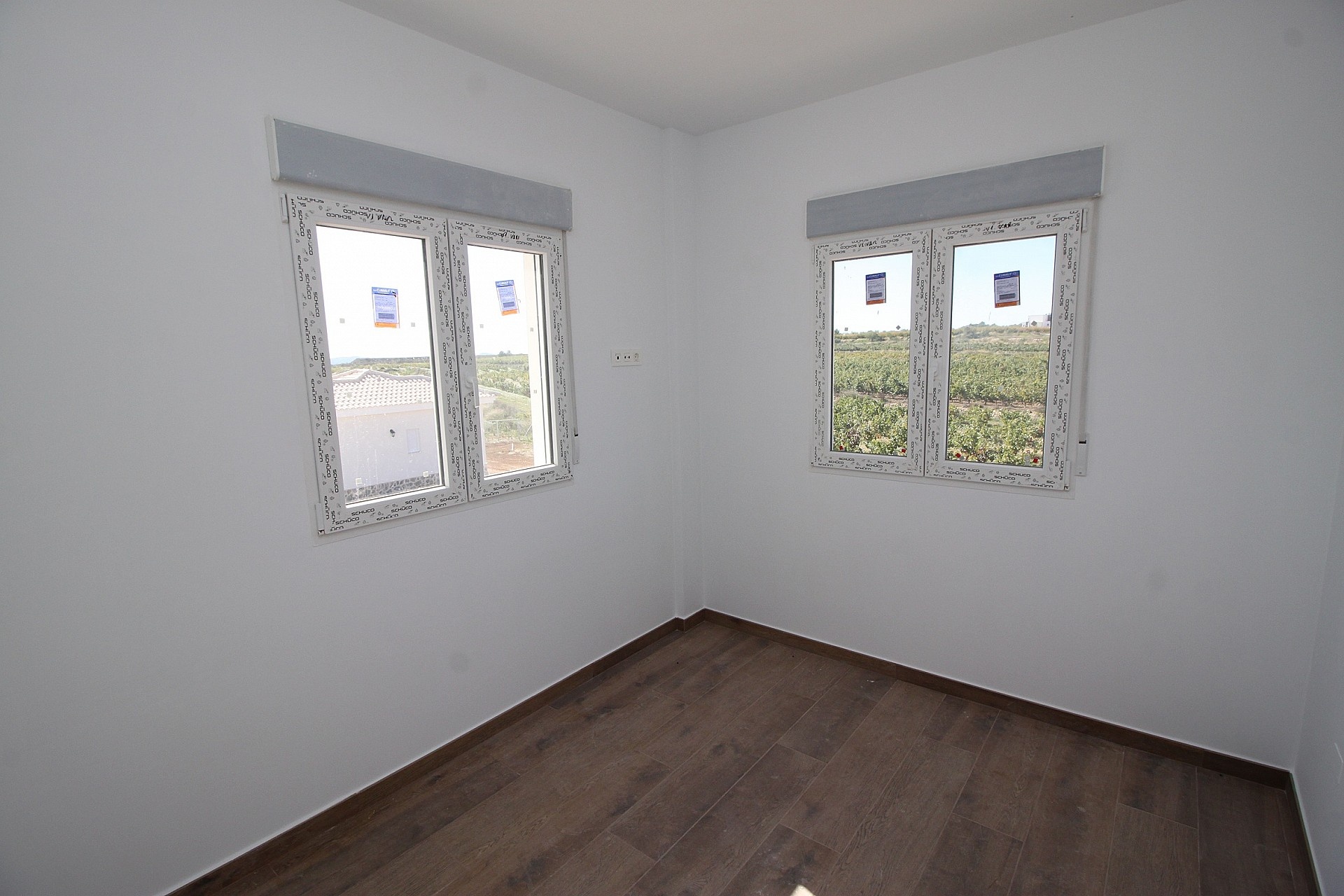 Resale - 4 Bedroom 3 Bathroom Villa in Pinoso -  - Alicante