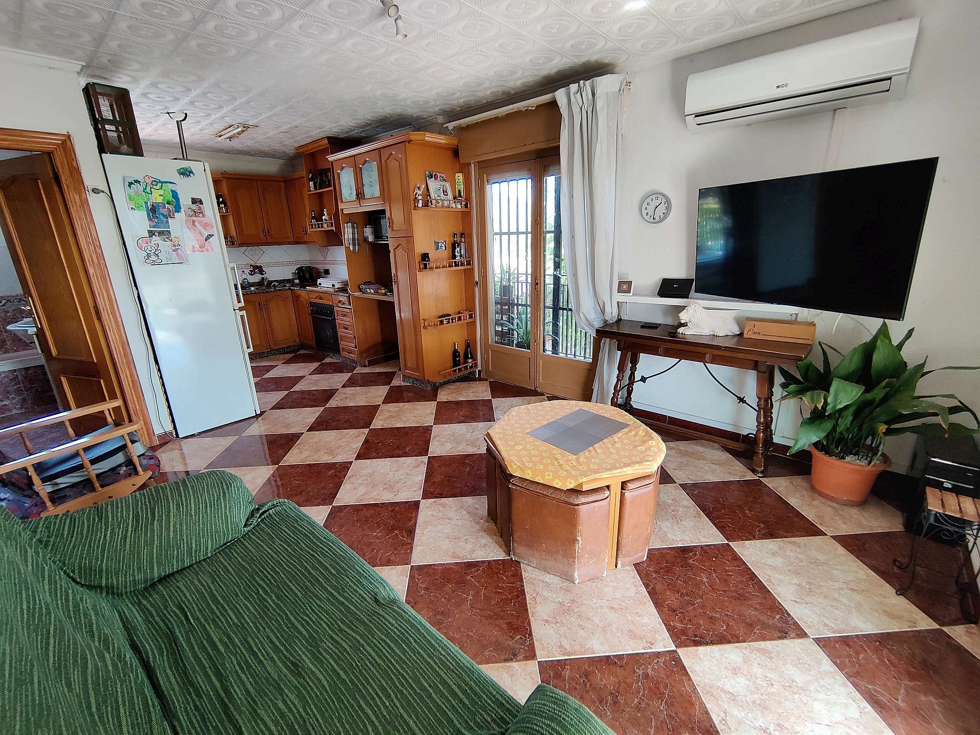 Resale - 3 Bedroom 2 Bathroom Country house in Crevillente -  - Alicante