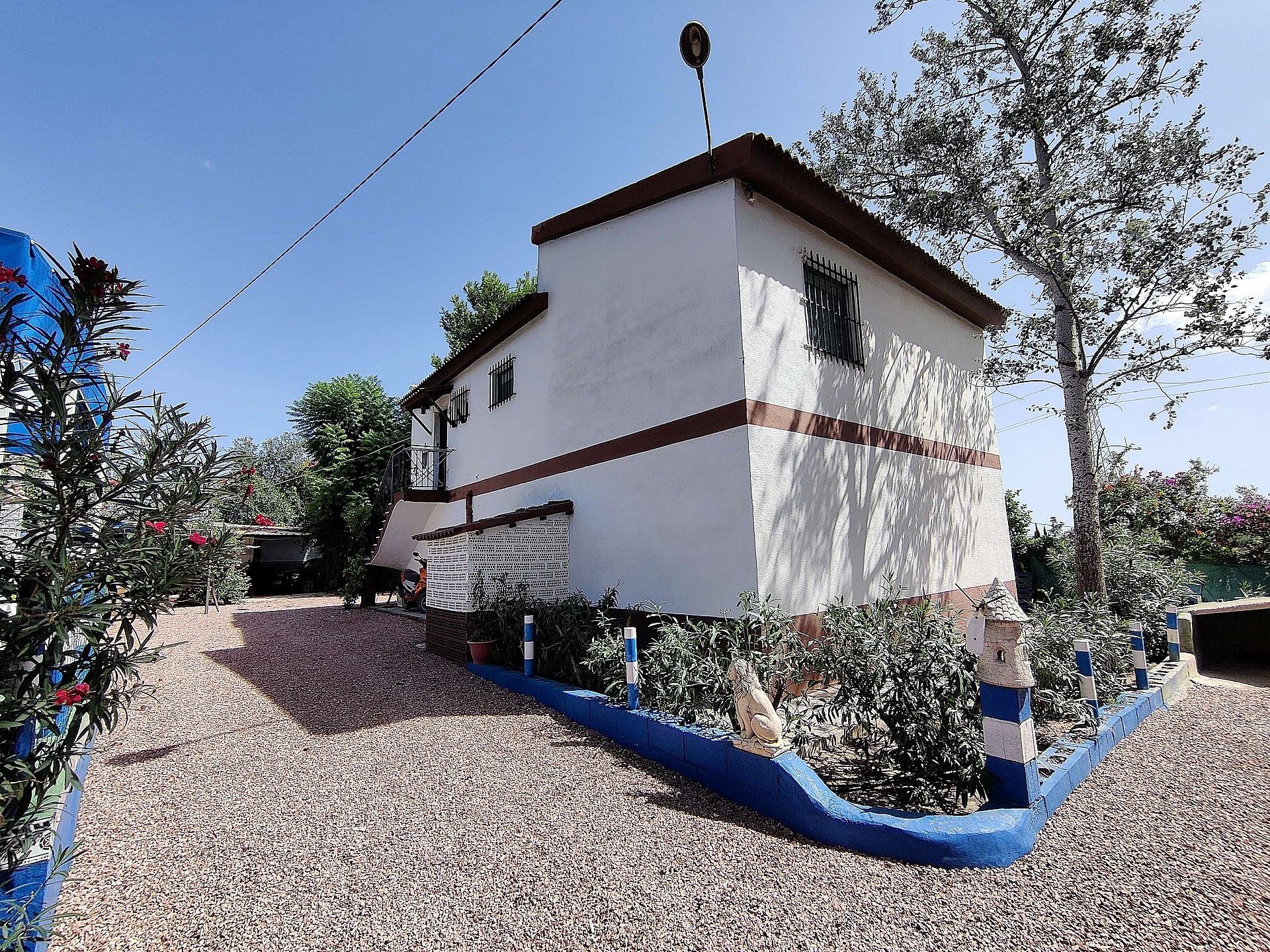 Resale - 3 Bedroom 2 Bathroom Country house in Crevillente -  - Alicante