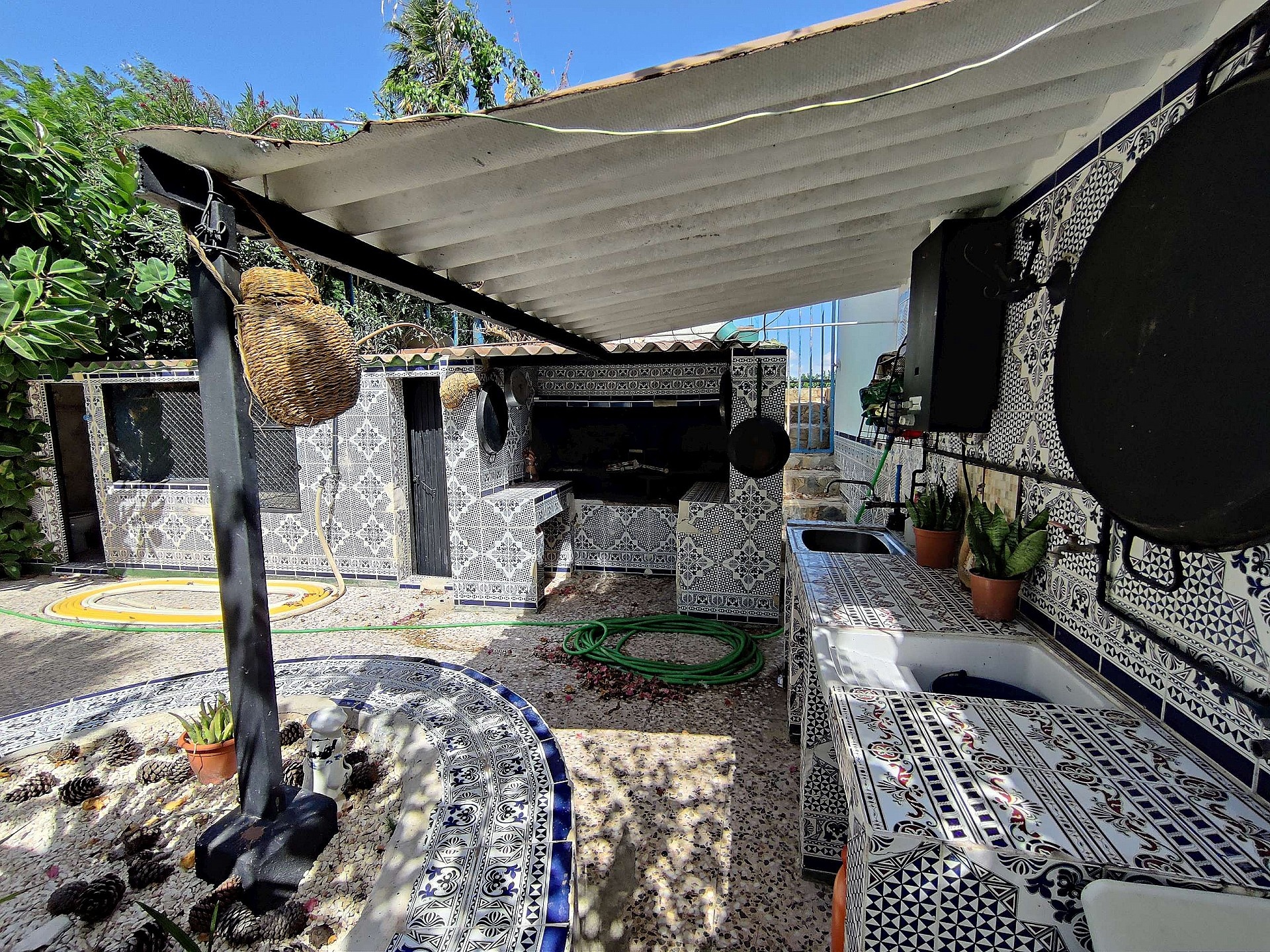 Resale - 3 Bedroom 2 Bathroom Country house in Crevillente -  - Alicante