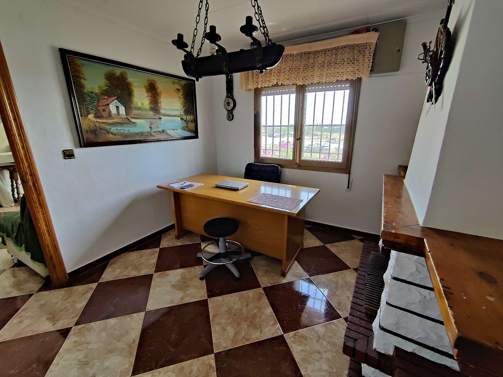 Resale - 3 Bedroom 2 Bathroom Country house in Crevillente -  - Alicante