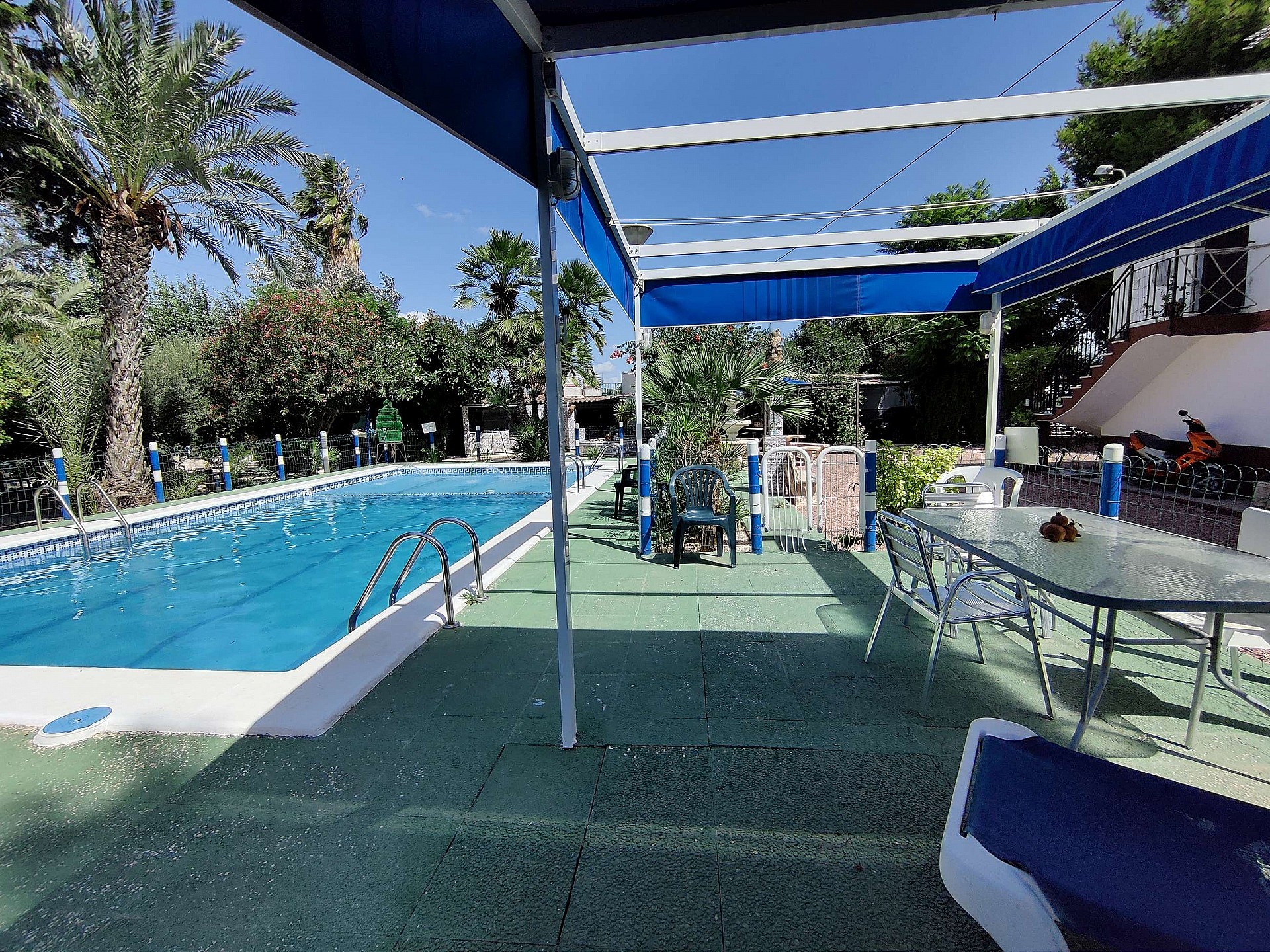 Resale - 3 Bedroom 2 Bathroom Country house in Crevillente -  - Alicante