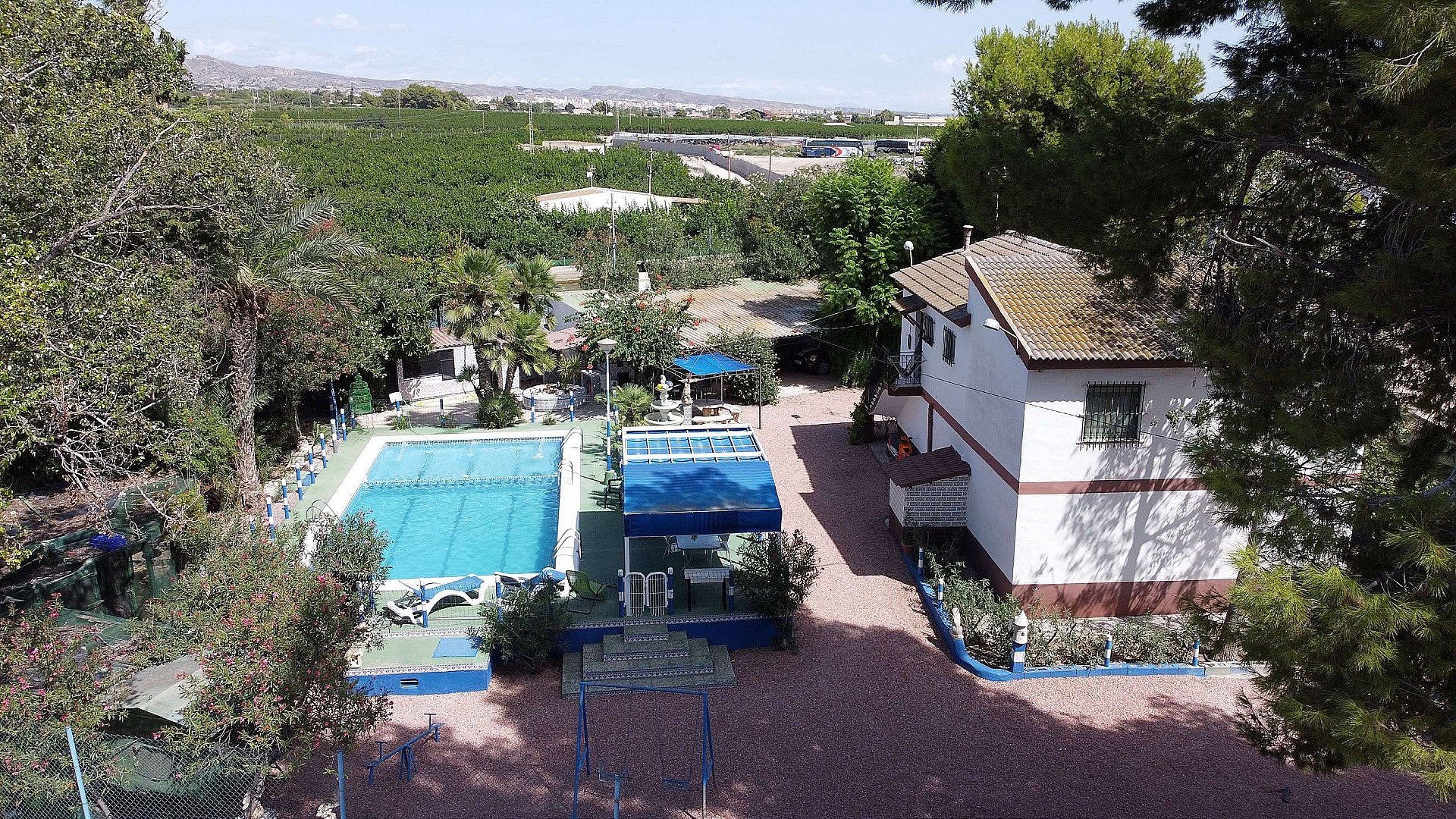 Resale - 3 Bedroom 2 Bathroom Country house in Crevillente -  - Alicante