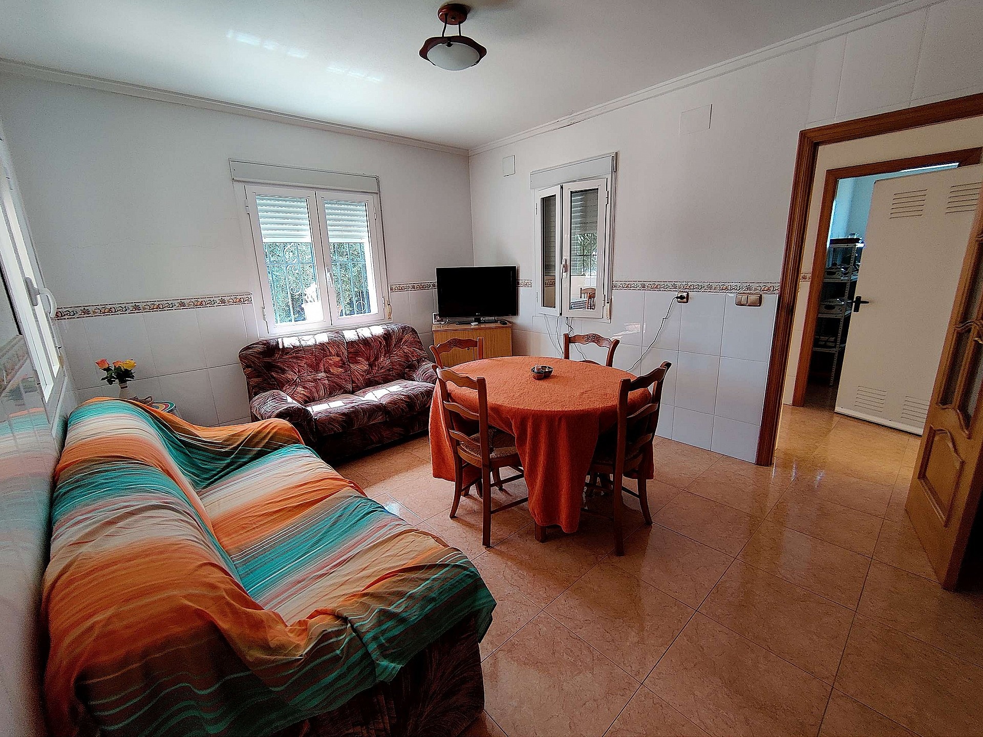 Resale - 3 Bedroom 2 Bathroom Villa in Crevillente -  - Alicante
