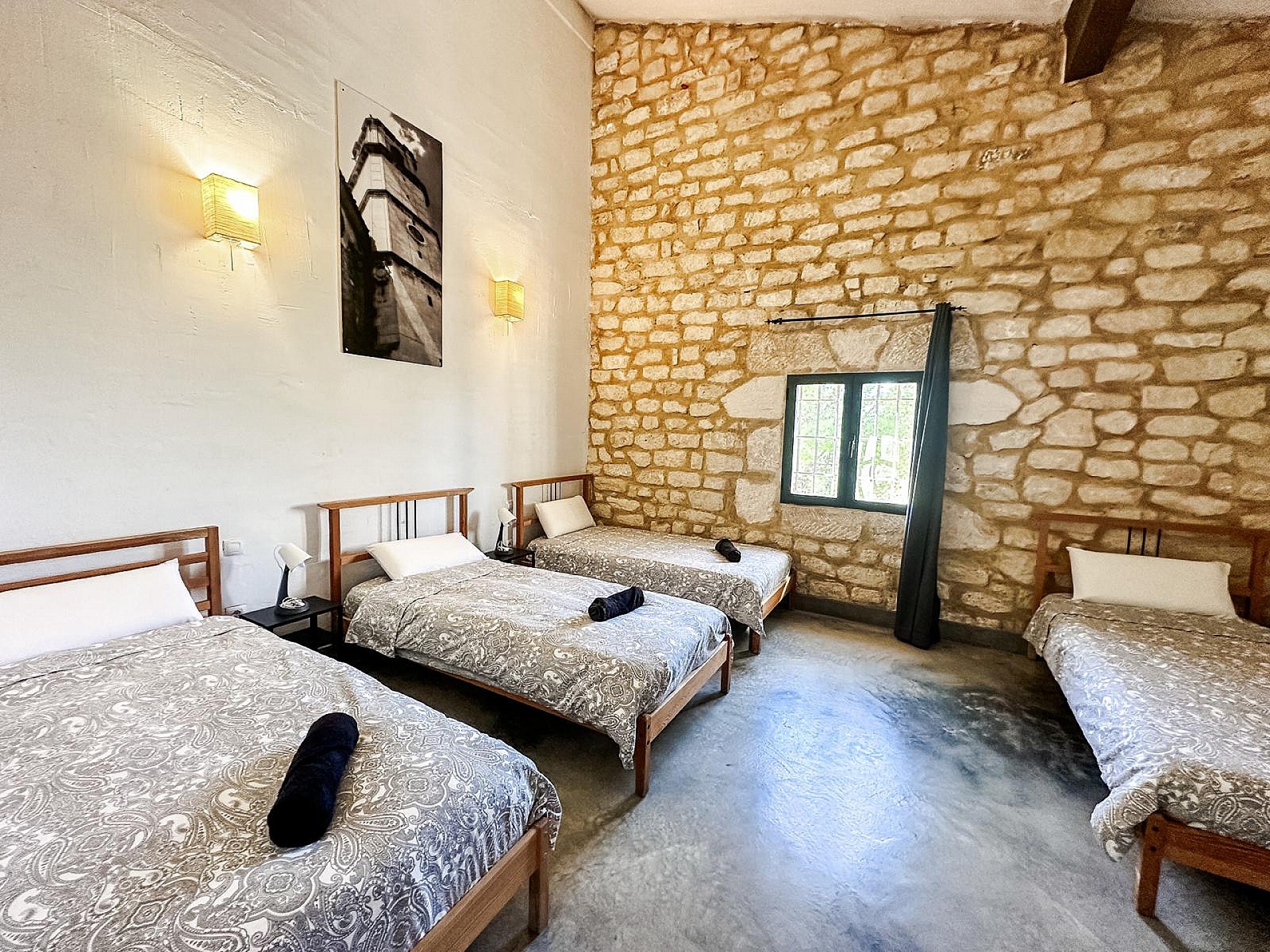 Resale - 9 Bedroom 3 Bathroom Villa in Biar -  - Alicante