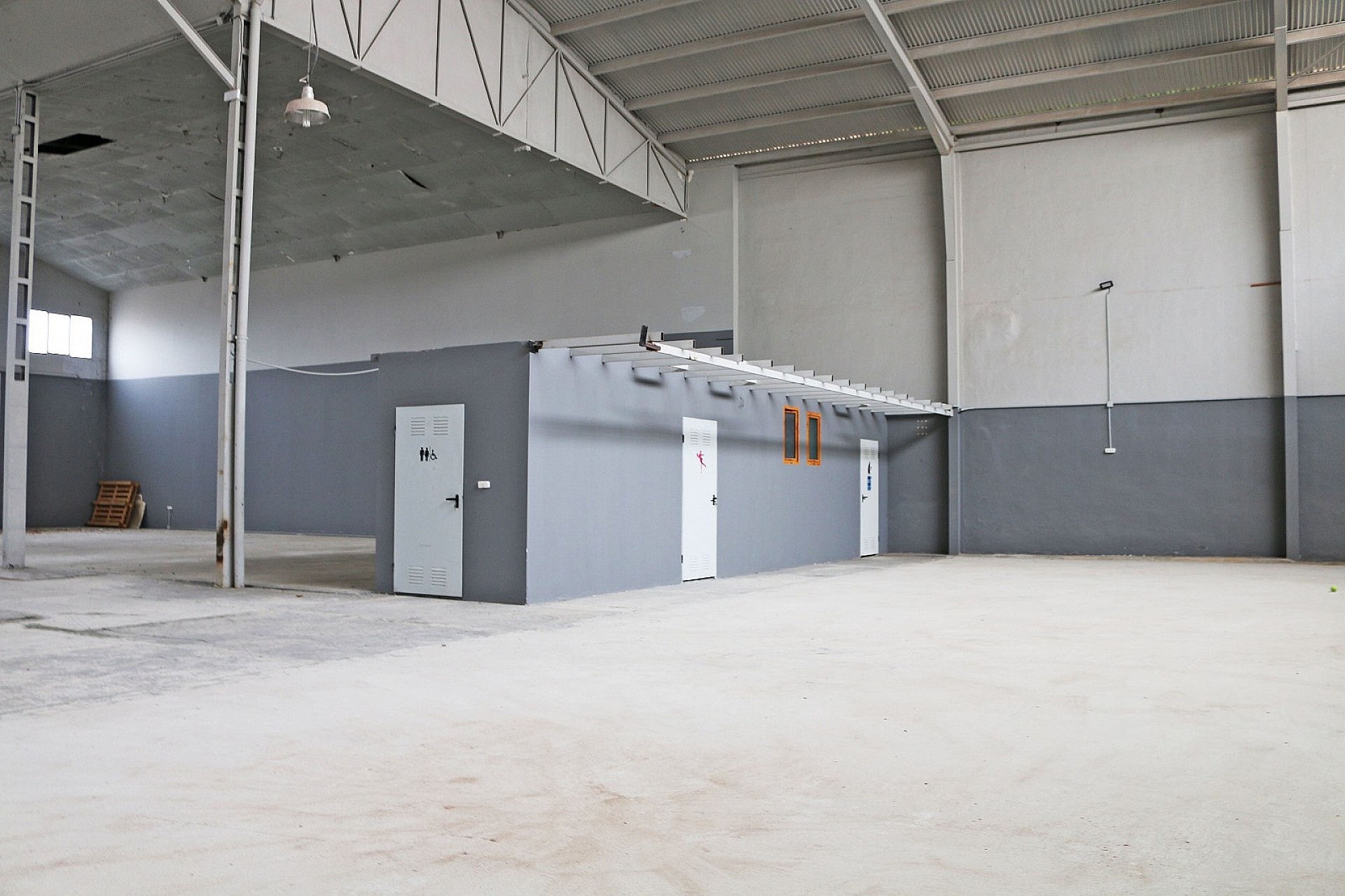 Resale - Commercial in Pinoso -  - Alicante