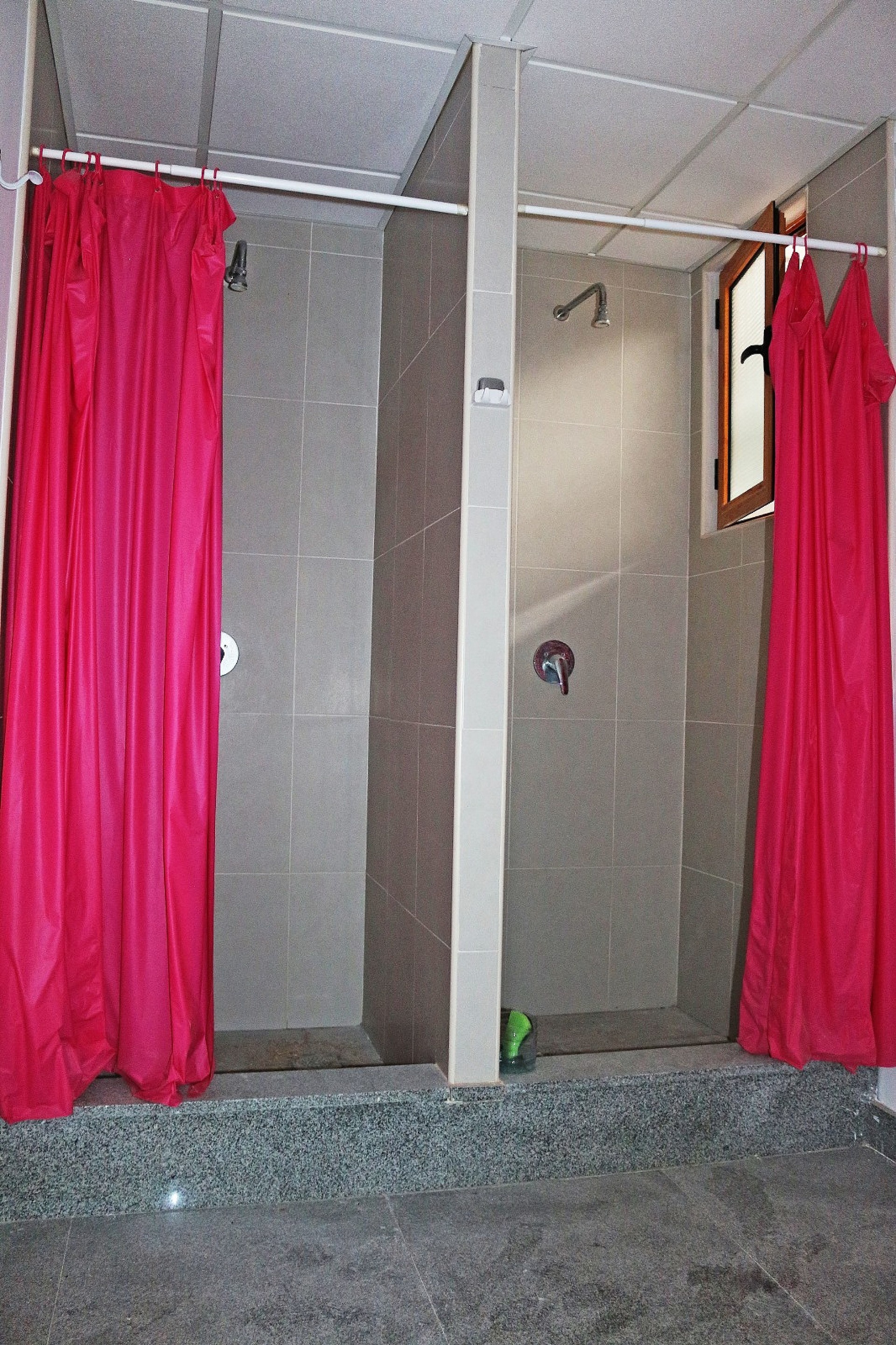 Resale - Commercial in Pinoso -  - Alicante