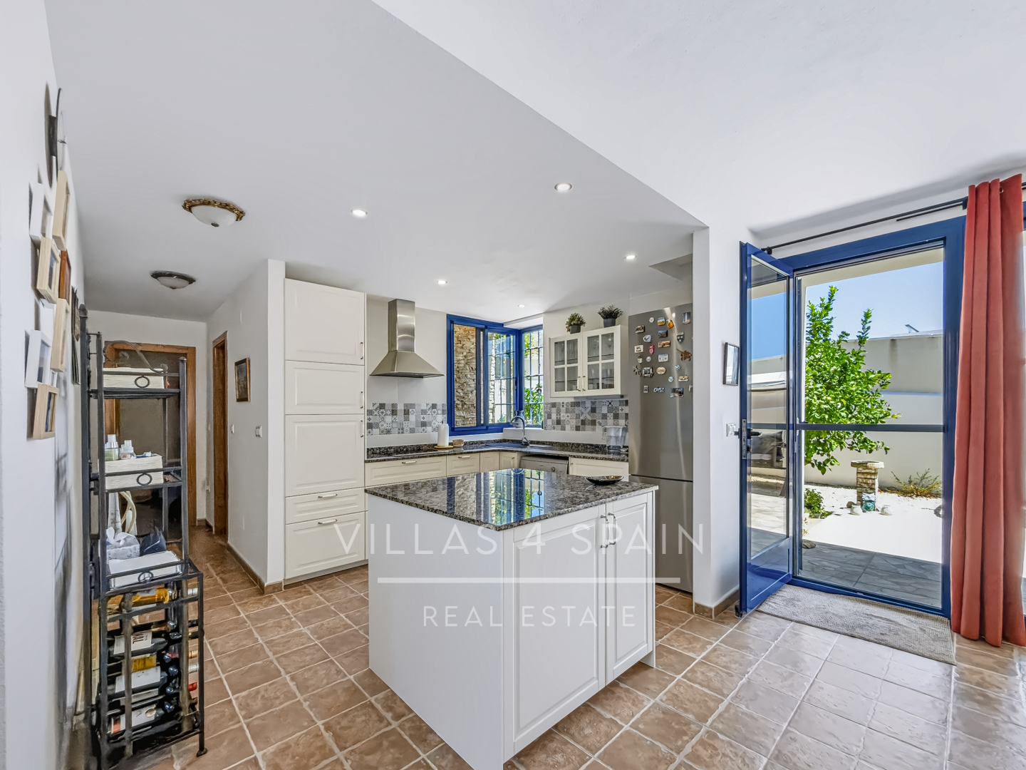 Resale - 3 Bed 2 Bath Villa with Community Pool and Parking in Las Kalendas Fortuna, Murcia - calle pomona - Murcia