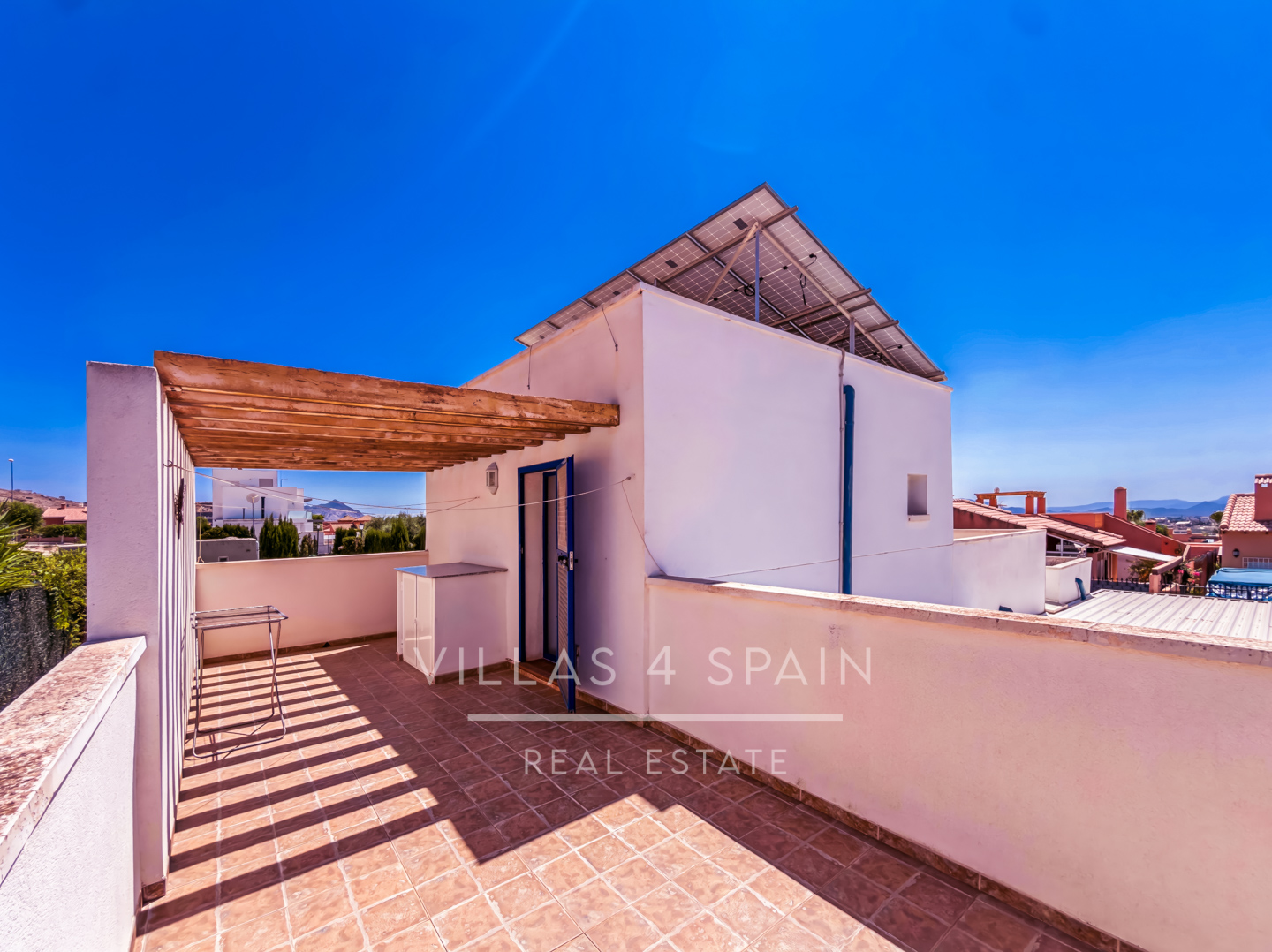 Resale - 3 Bed 2 Bath Villa with Community Pool and Parking in Las Kalendas Fortuna, Murcia - calle pomona - Murcia