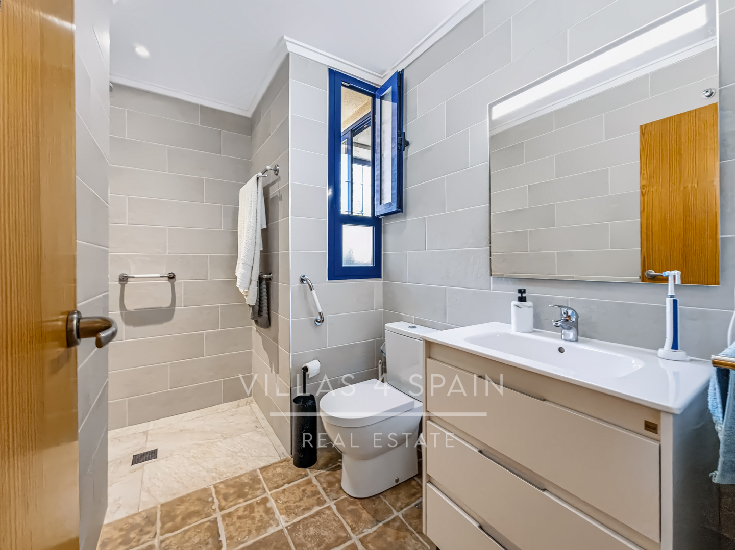 Resale - 3 Bed 2 Bath Villa with Community Pool and Parking in Las Kalendas Fortuna, Murcia - calle pomona - Murcia
