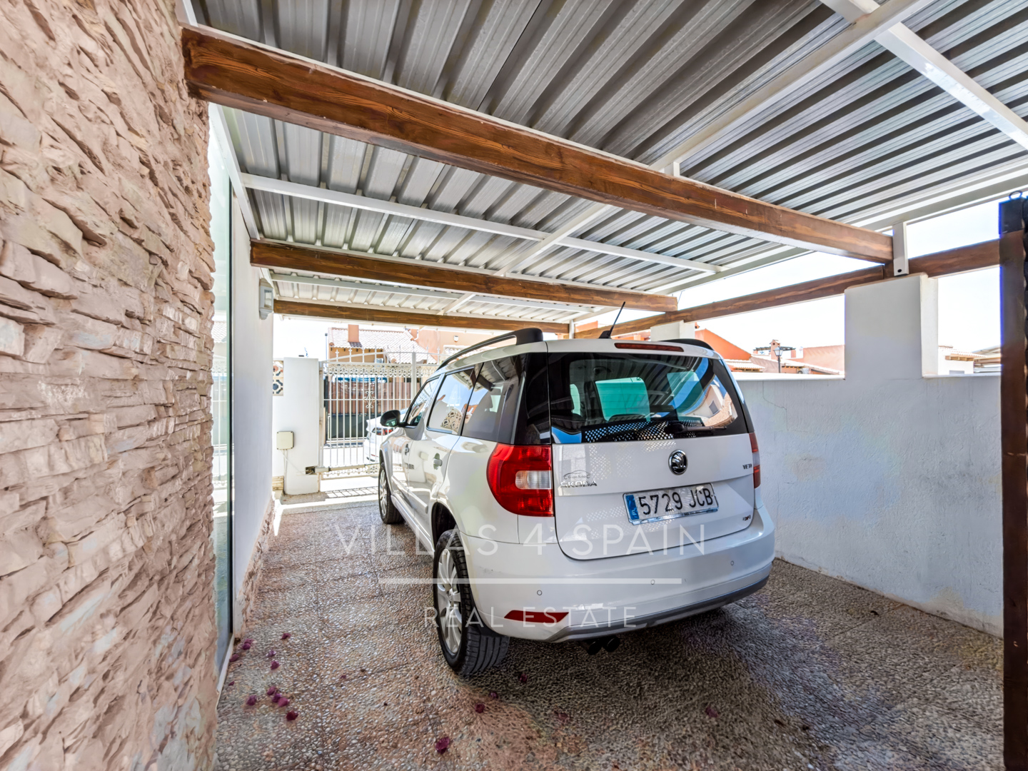 Resale - 3 Bed 2 Bath Villa with Community Pool and Parking in Las Kalendas Fortuna, Murcia - calle pomona - Murcia