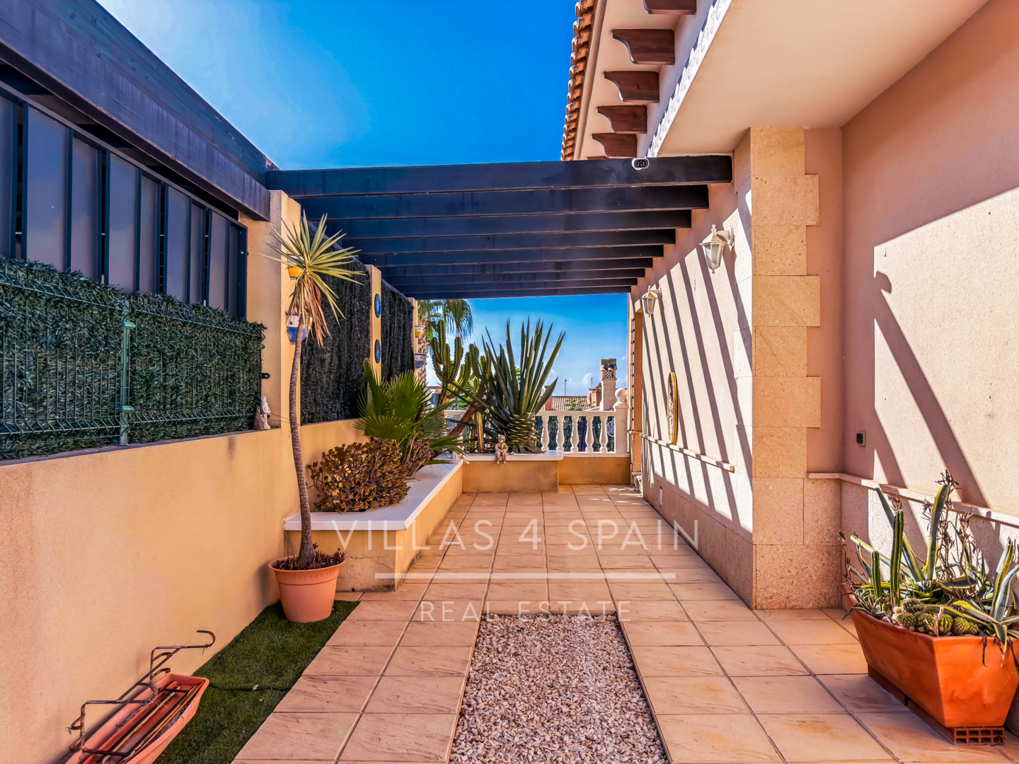 Resale - 3 Bed 2 Bath Villa with a Private Pool & Parking in Las Kalendas Fortuna - calle camino de cieza - Murcia