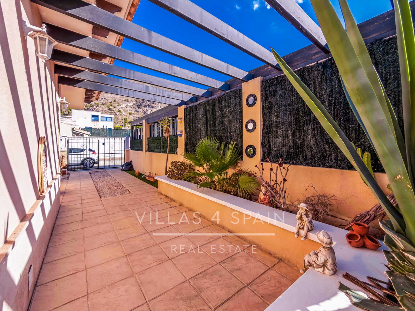 Resale - 3 Bed 2 Bath Villa with a Private Pool & Parking in Las Kalendas Fortuna - calle camino de cieza - Murcia