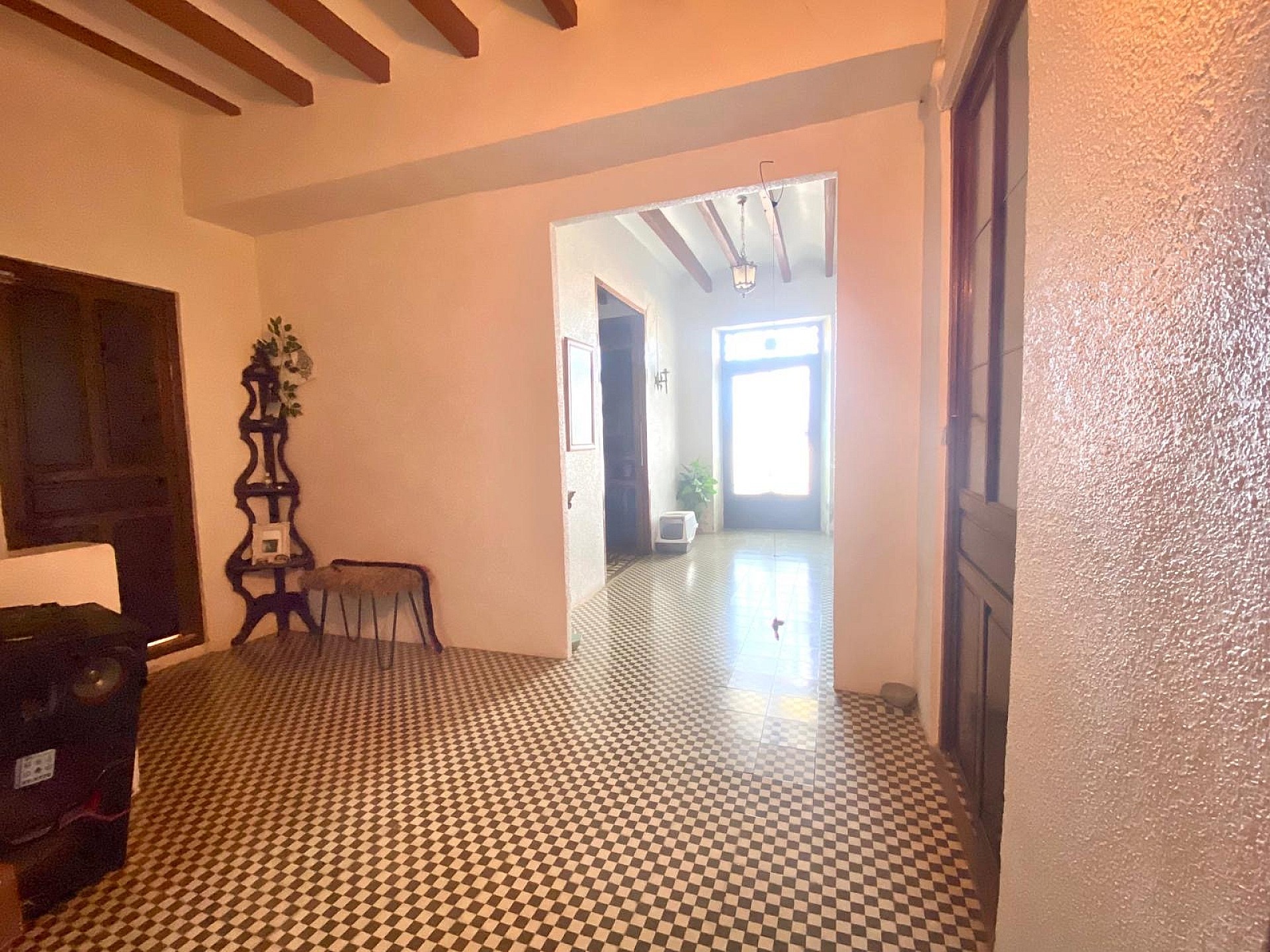 Resale - 7 Bedroom 1 Bathroom Village house in Yecla -  - Murcia