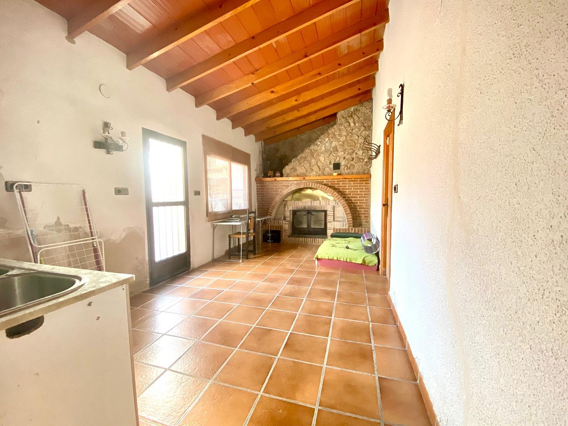 Resale - 7 Bedroom 1 Bathroom Village house in Yecla -  - Murcia