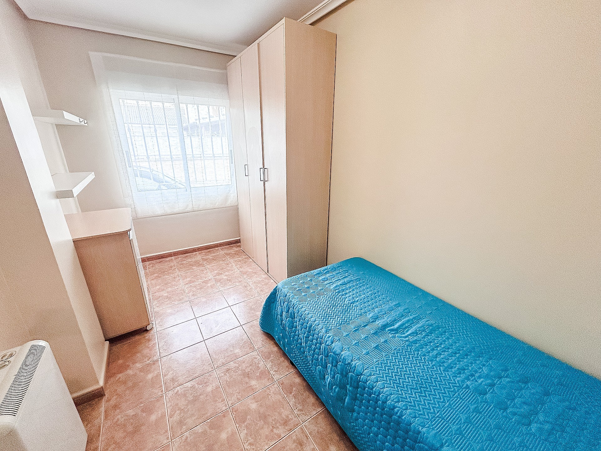 Resale - 5 Bedroom 2 Bathroom Townhouse in Pinoso -  - Alicante