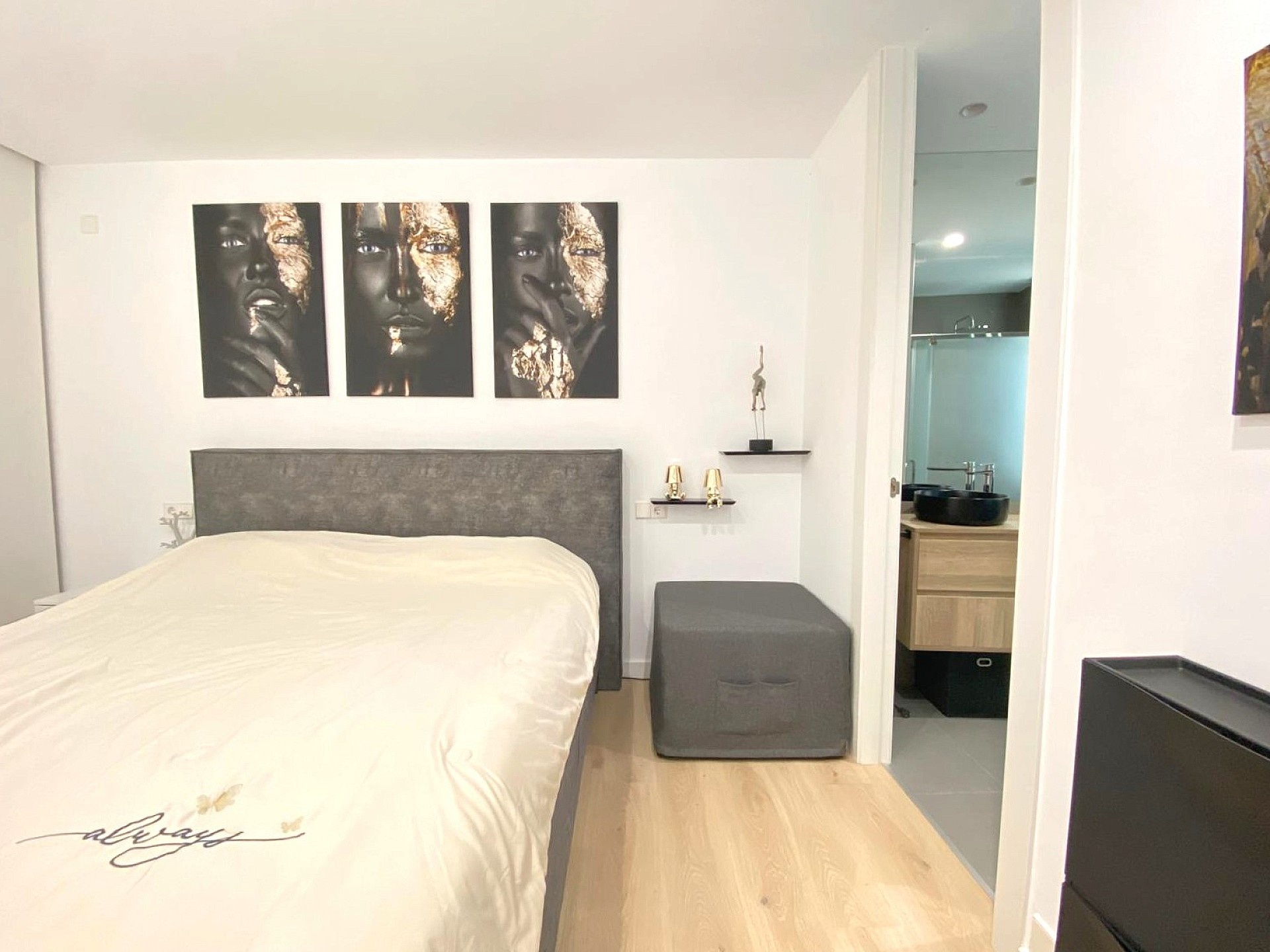 Resale - 2 Bedroom 2 Bathroom Villa in Monforte del Cid -  - Alicante