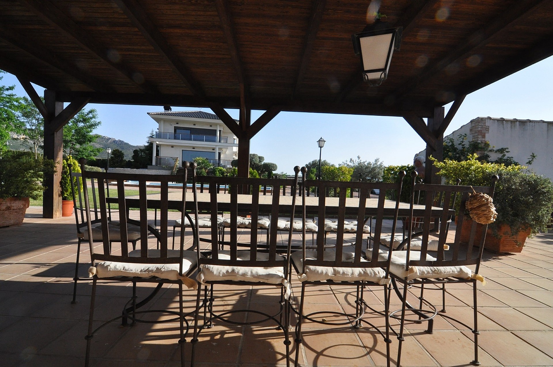 Resale - 4 Bedroom 2 Bathroom Villa in Villena -  - Alicante